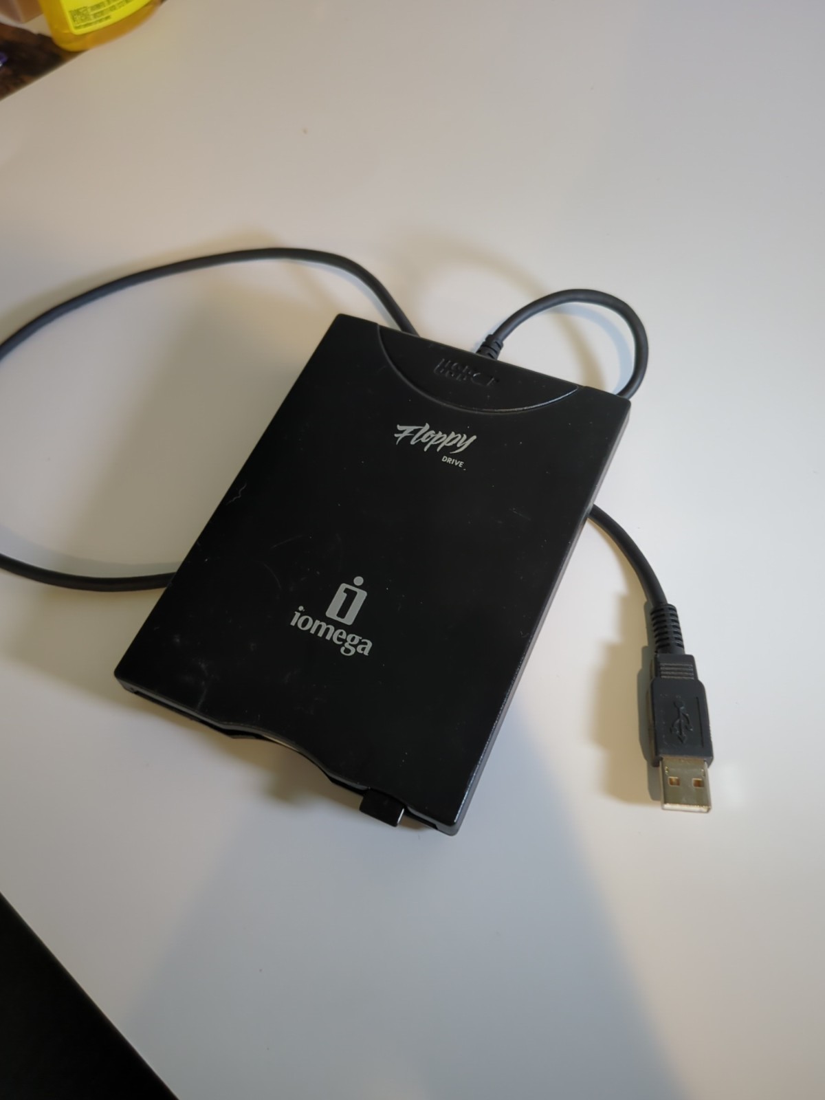 iOmega Floppy USB-Powered External Drive BXXU0130 31062400 (Tested)
