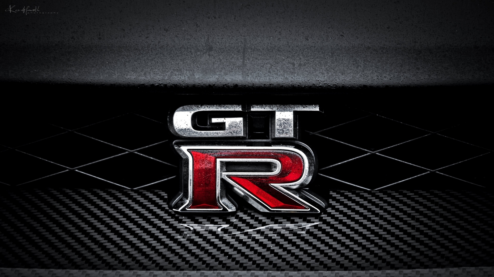 Cars nissan gt r radiator grill logo Desk Mat Stitched