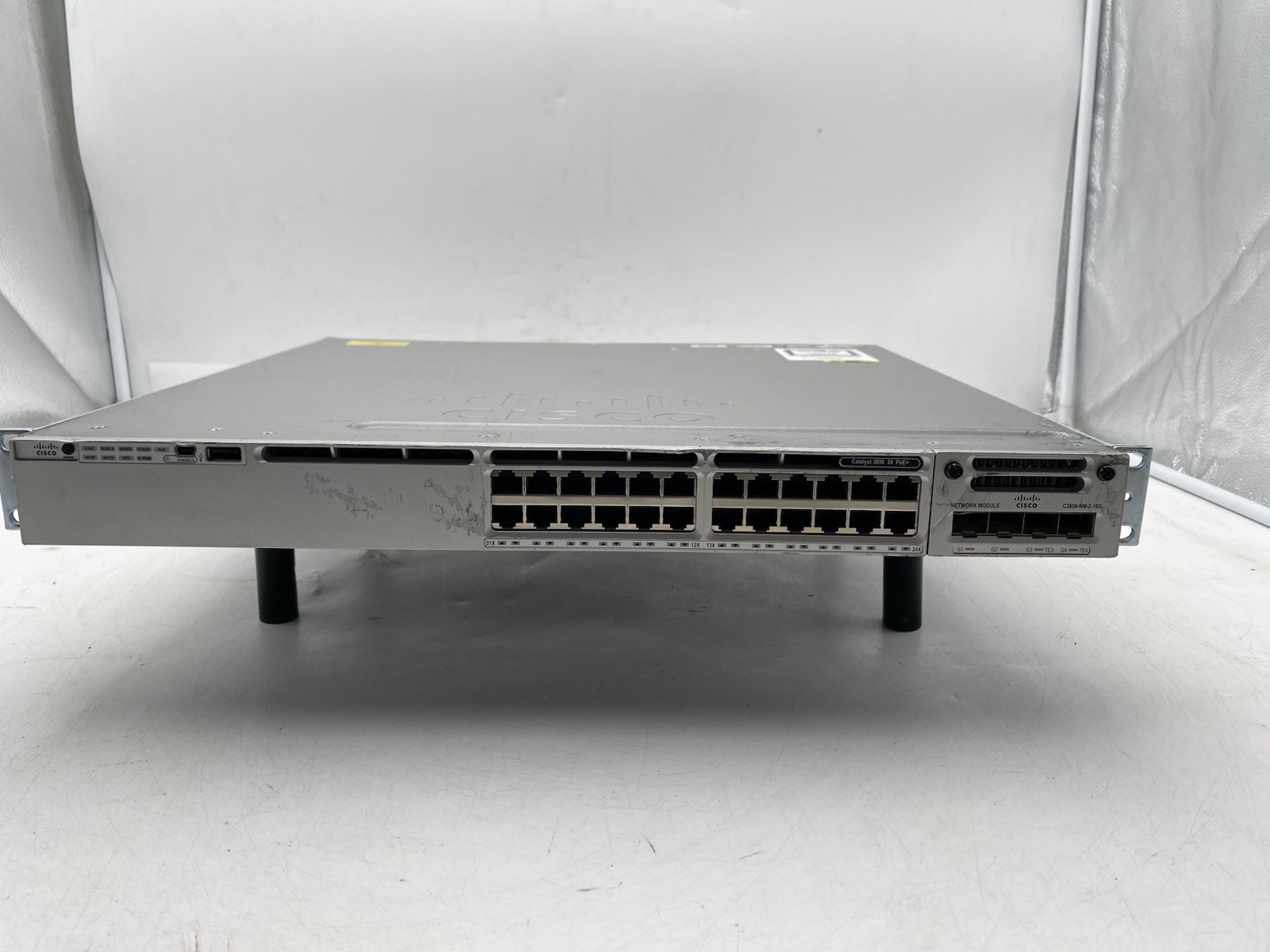 Cisco Catalyst WS-C3850-24P-S Switch 24-Port Gigabit PoE+ w/C3850-NM-2-10G
