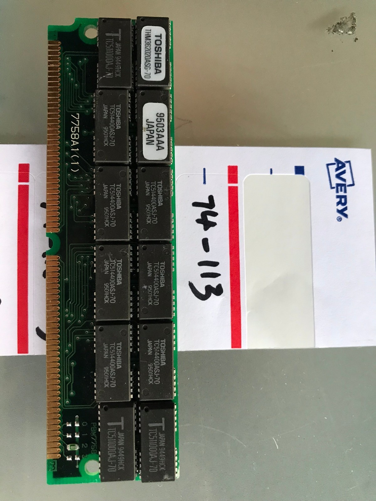 TOSHIBA Memory