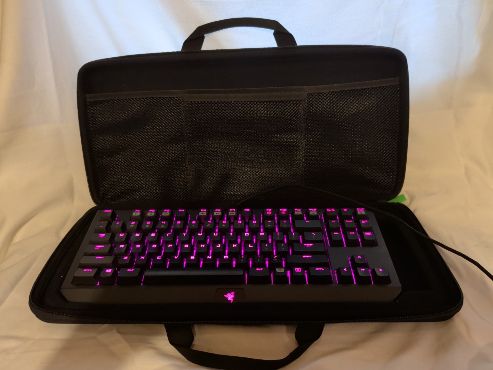Razer Blackwidow Tournament Chroma Edition RZ03-0143 Gaming Keyboard with Case