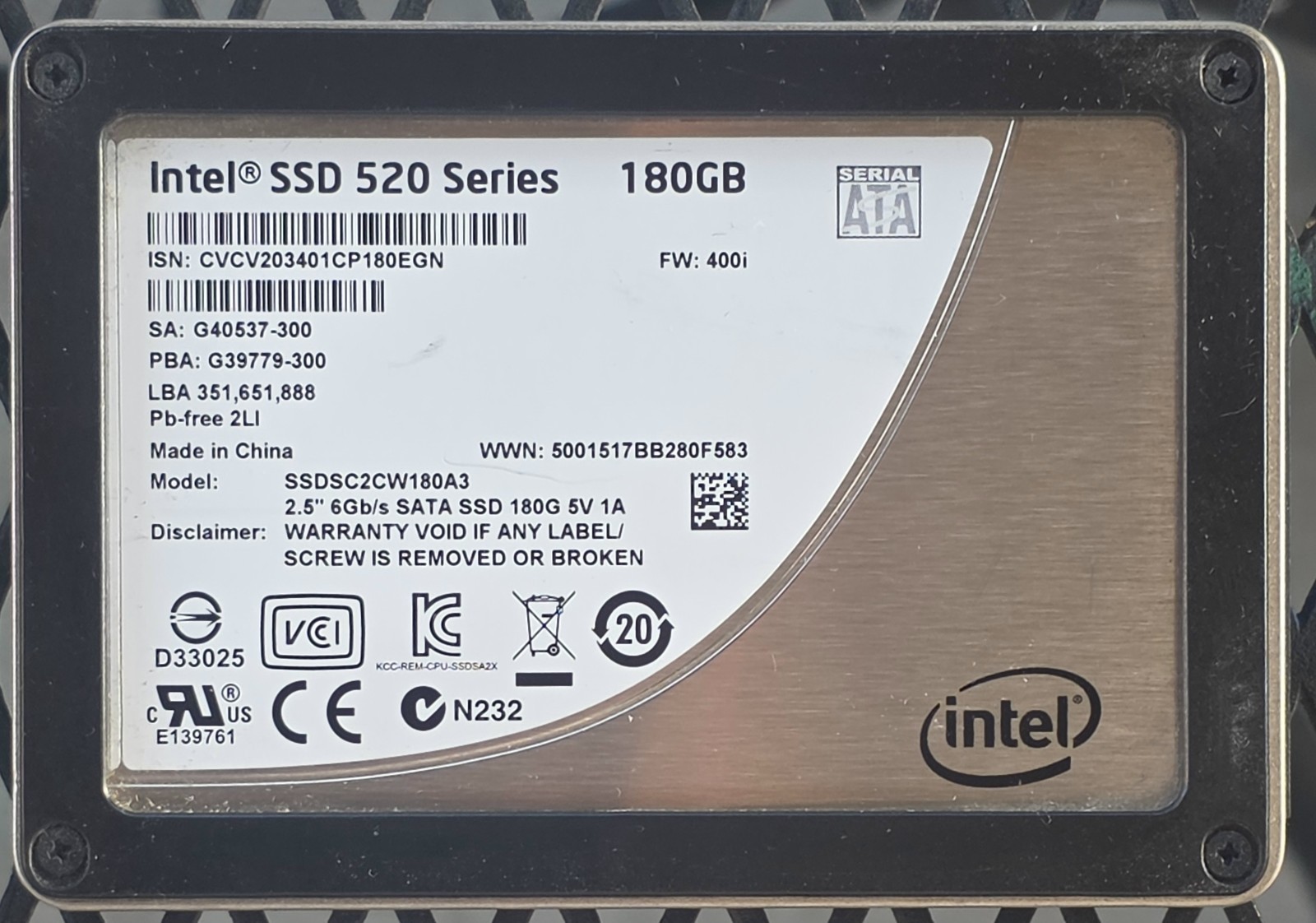 Intel SSDSC2CW180A3 SSD 520 180GB 2.5" SATA  6Gbps SSD Hard Drive