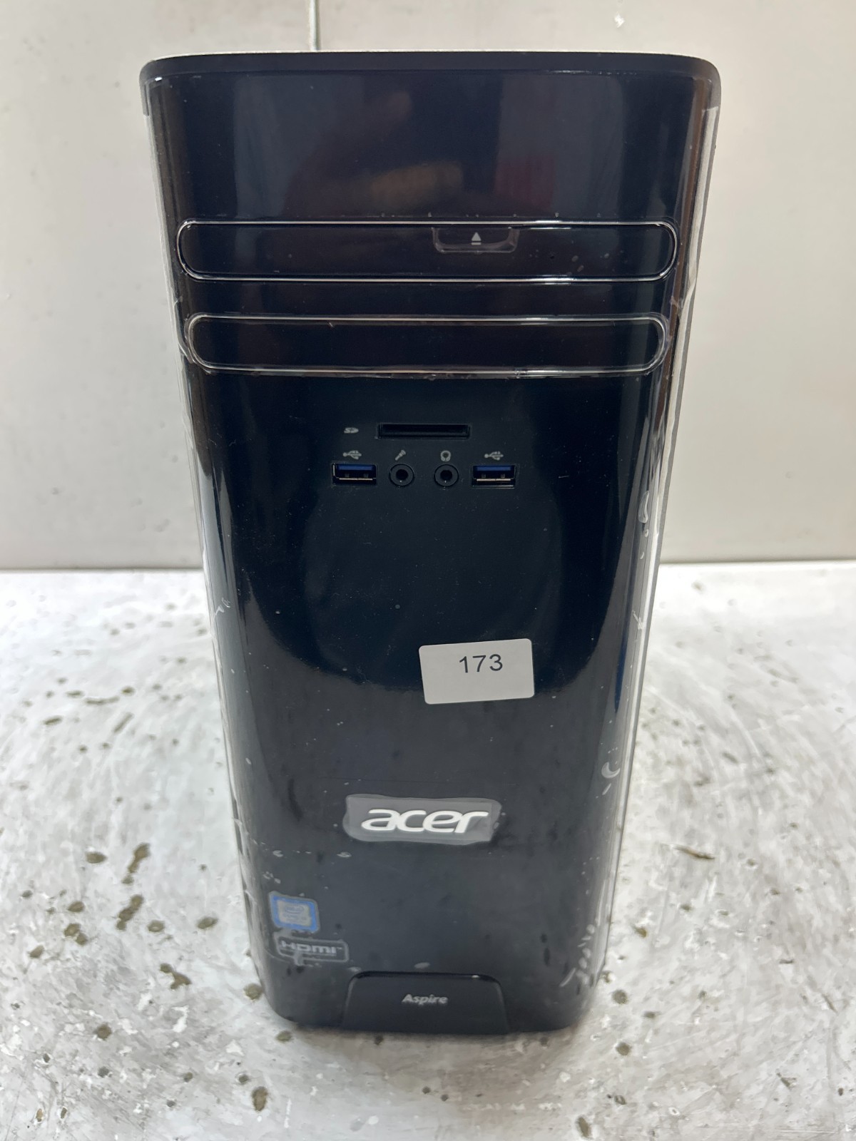 Acer Aspire TC-780 Intel Core i5-7400 3.00GHz 12GB NO HDD