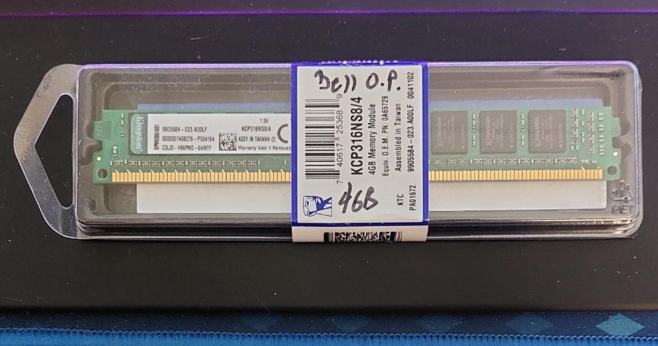 Kingston 4GB DDR3 PC3-12800 DIMM Factory Sealed Desktop Memory RAM (KCP316NS8/4)