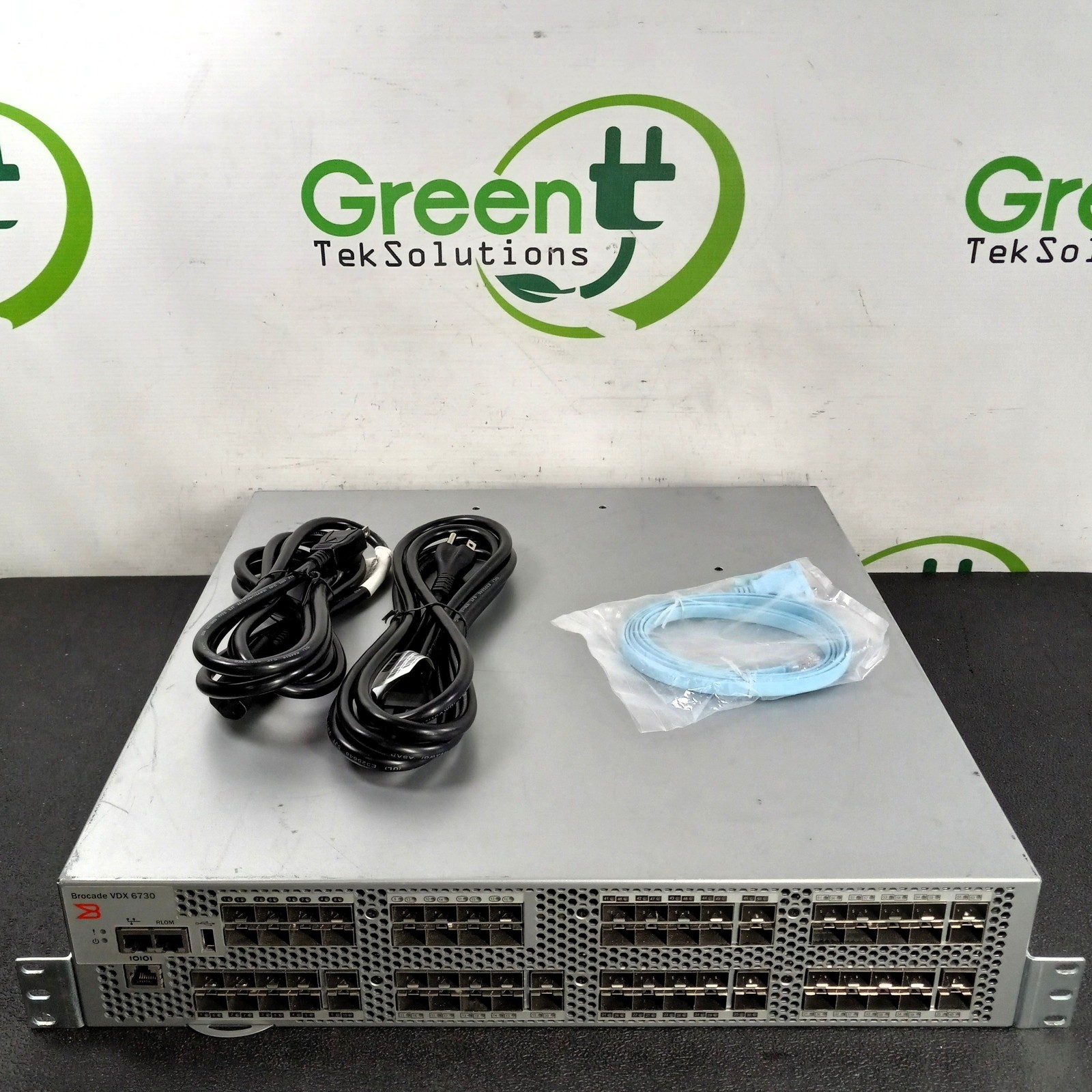 Brocade BR-VDX6730-60-F VDX 6730 60 Ports SFP+ Fibre Channel Switch w 2x PSU