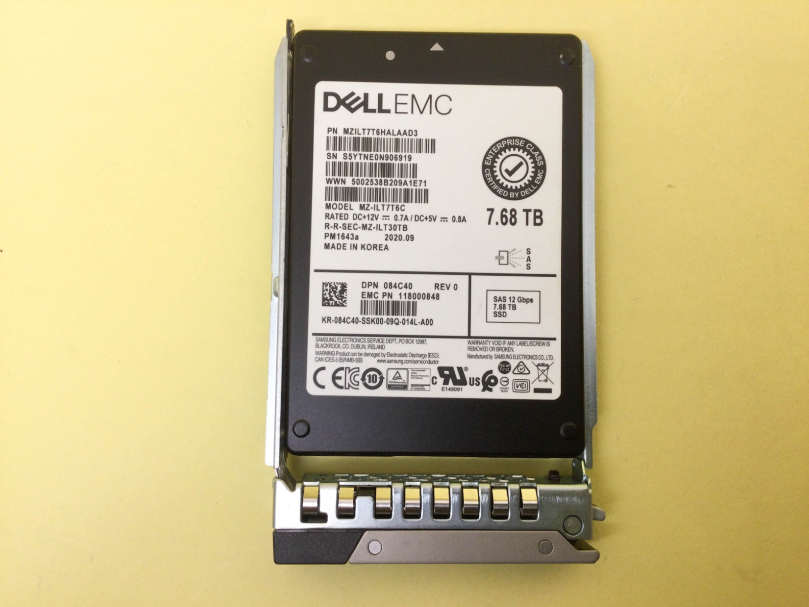 84C40 Dell 7.68TB SAS 12Gbps Read Intensive 2.5" SSD PM1643a MZ-ILT7T6C w/Gen14