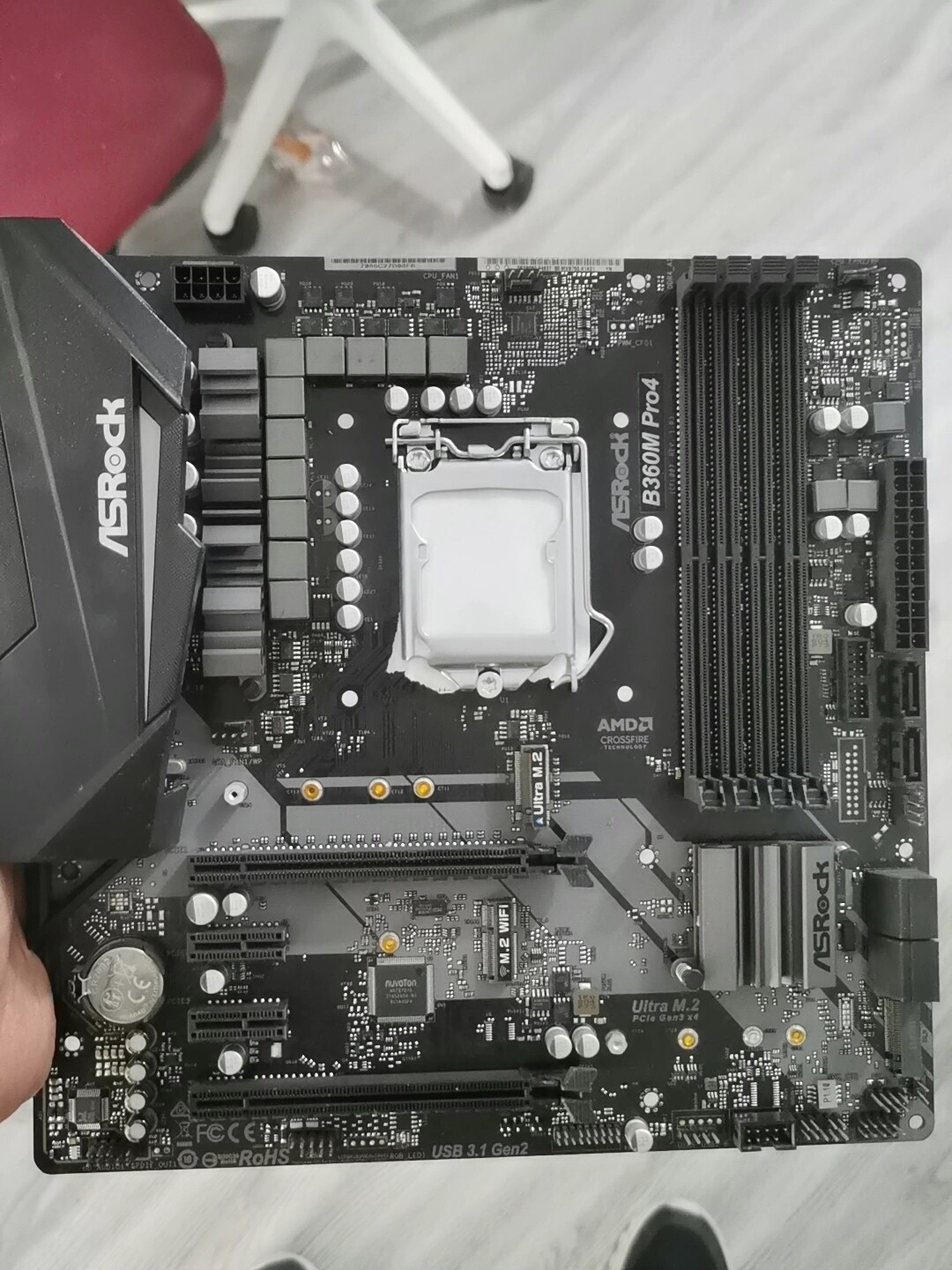 ASRock B360M PRO4 Intel B360 LGA1151 DDR4 M-ATX HDMI DVI VGA Desktop Motherboard