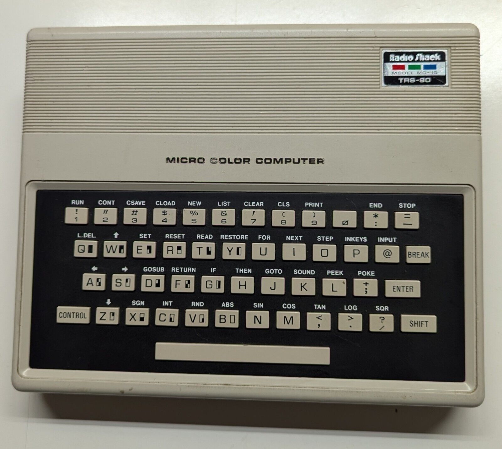 Radio Shack TRS-80 Micro Color Computer MC-10 26-3011 Vintage Untested