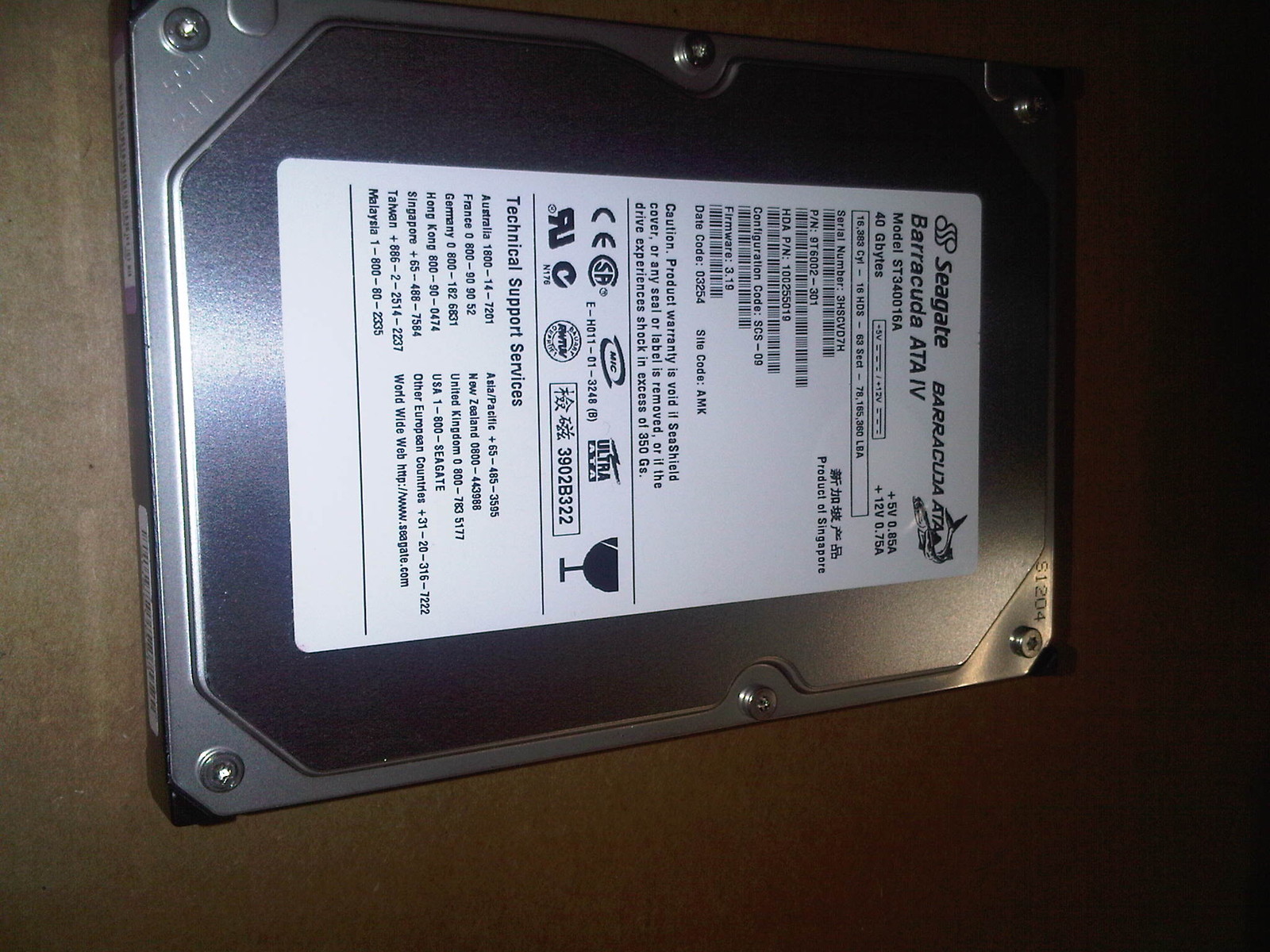 Seagate ST340016A 9T6002-301 100255019 SCS-09 FW 3.19 DATA 03254 AMK HARD DRIVE