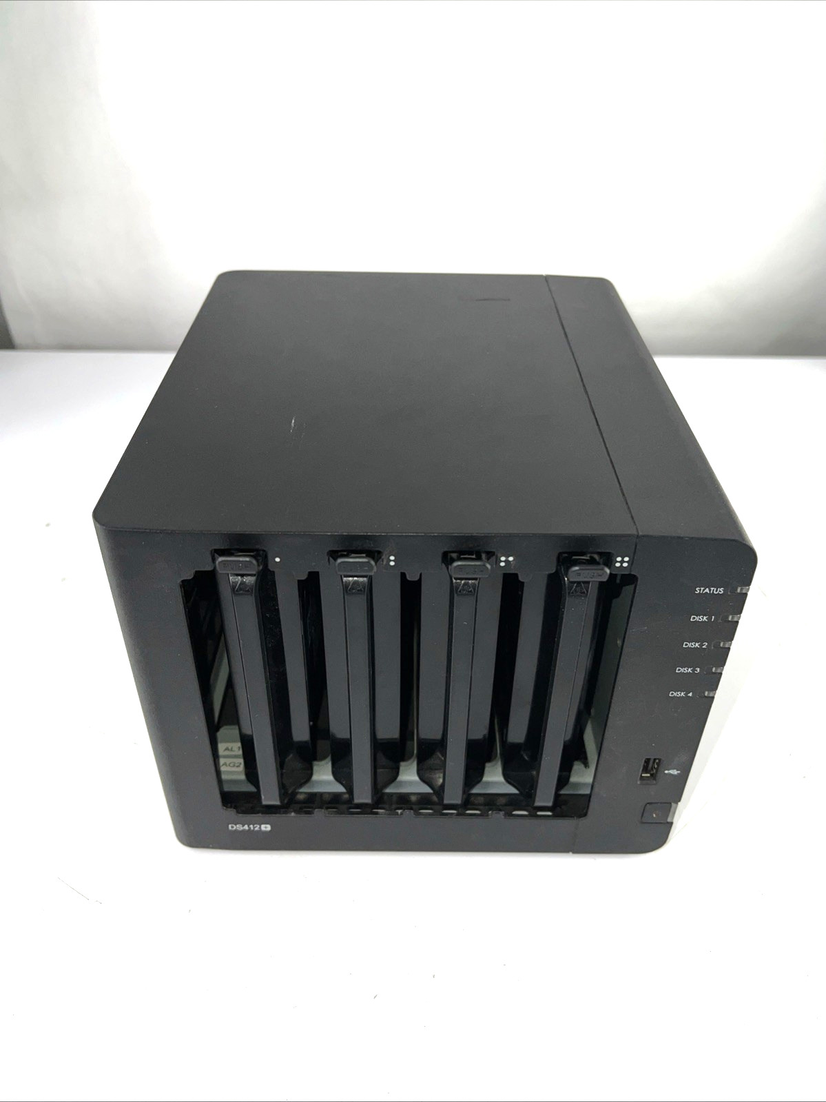Synology DiskStation DS412+ 4-Bay NAS Blinking Blue Light Parts Repair w/500GB