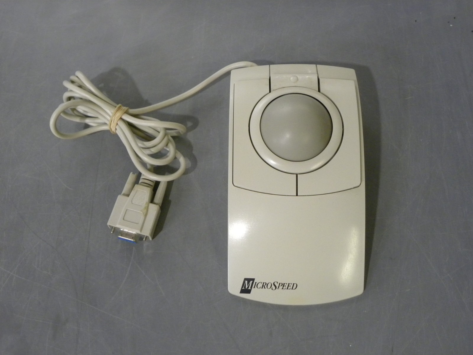 Microspeed PD-270 PC-Trac Deluxe The Superior Trackball Mouse Vintage 9  Serial