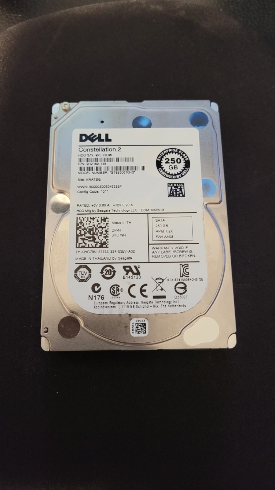 250 GB Dell CONSTELLATION.2 250GB SATA 2.5 Inch Hard Drive 6Gbps, ST9250610NS