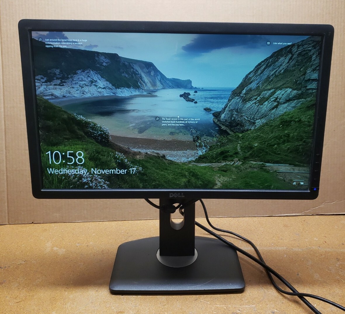 Dell U2212HM 22" LED Monitor w/4-Port USB VGA DVI FHD 1080p PF48H U2212HMc D4FKG