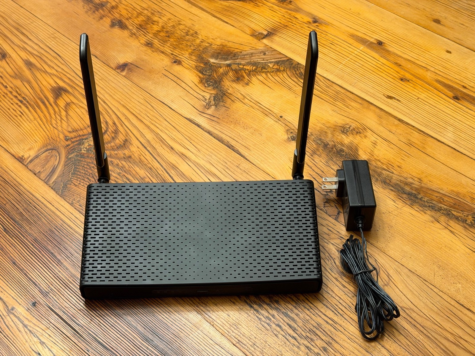 MikroTik hAP ax3 Wi-Fi 6 Router C53UiG+5HPaxD2HPaxD-US 2.5GbE RouterOS