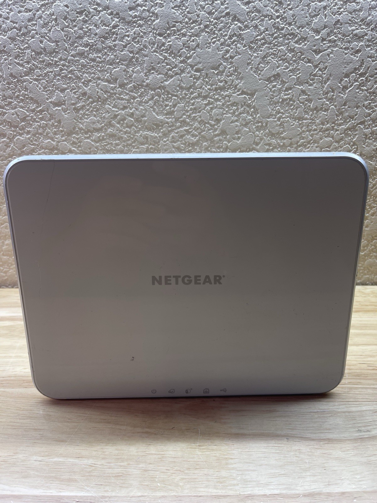 NETGEAR VMB3000 Dual-Band Wi-Fi Router 300 Mbps, 1 LAN Port, USB, White