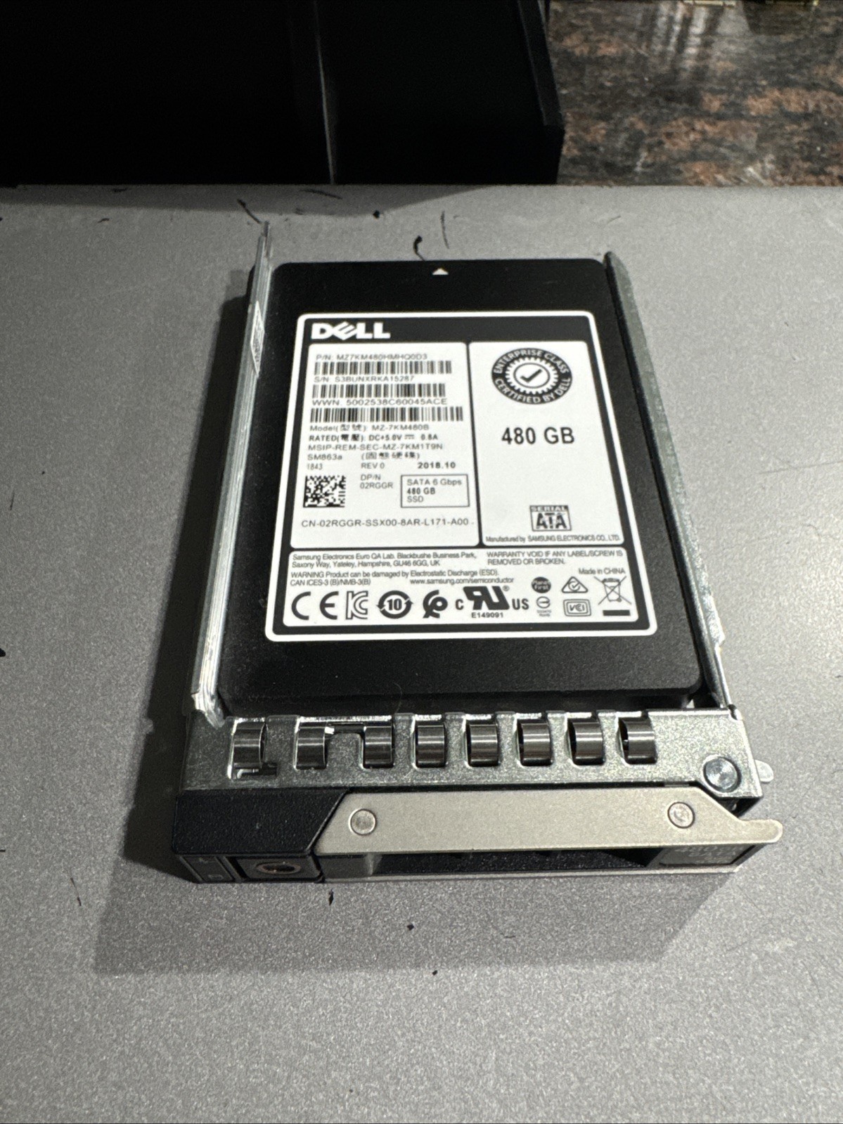 Dell 02RGGR MZ7KM480HMHQ0D3  480GB 6Gbps  2.5" SSD SATA Solid State Drive R740
