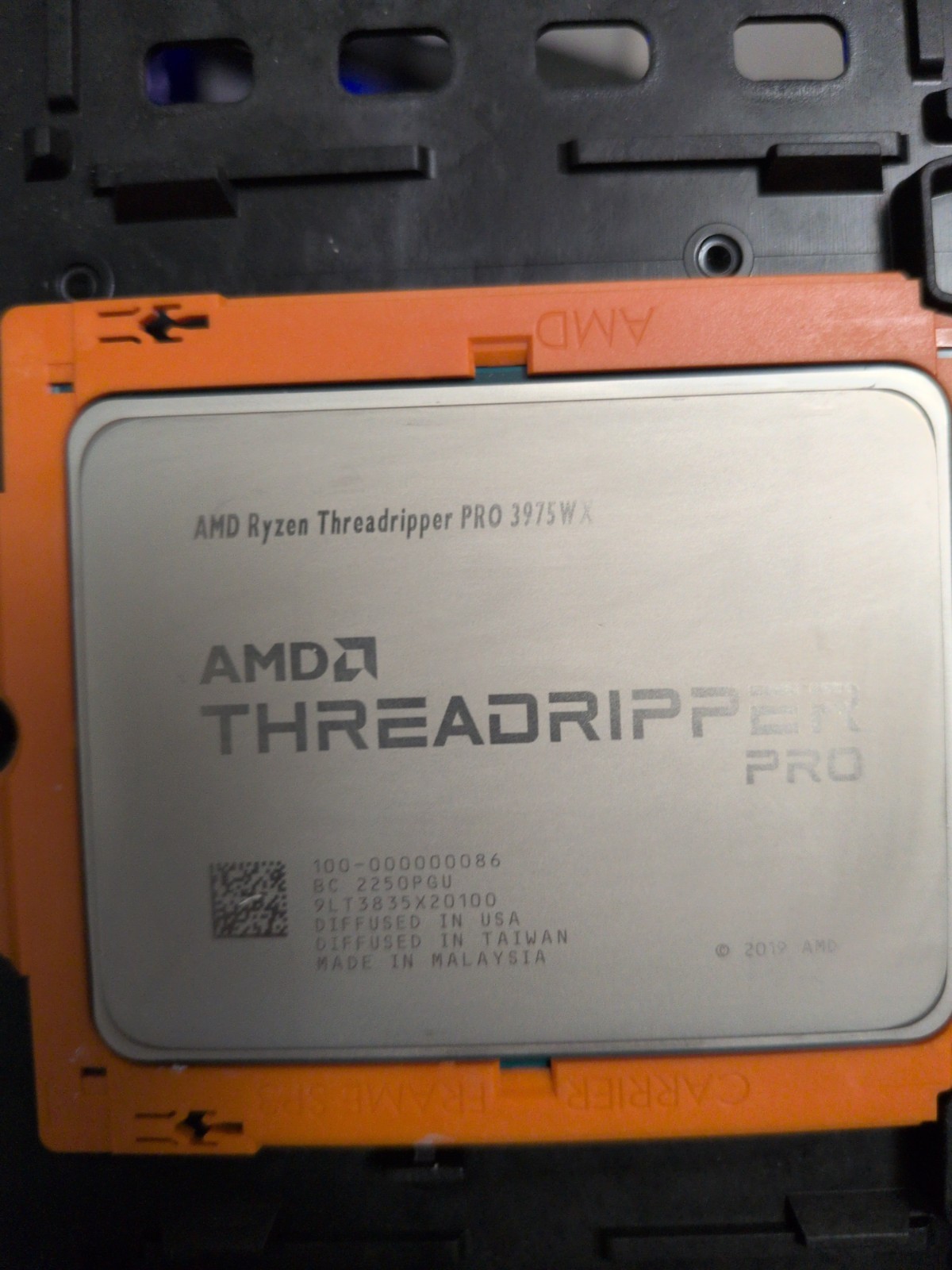 AMD ThreadRipper Pro 3975WX-32 Cores-Unlocked