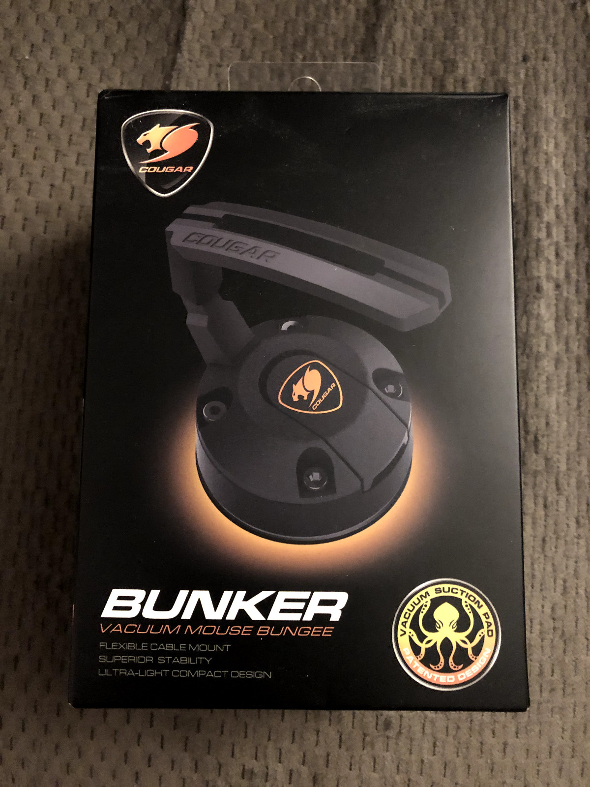 Cougar Bunker Vacuum Mouse Bungee | Flexible Cable Mount