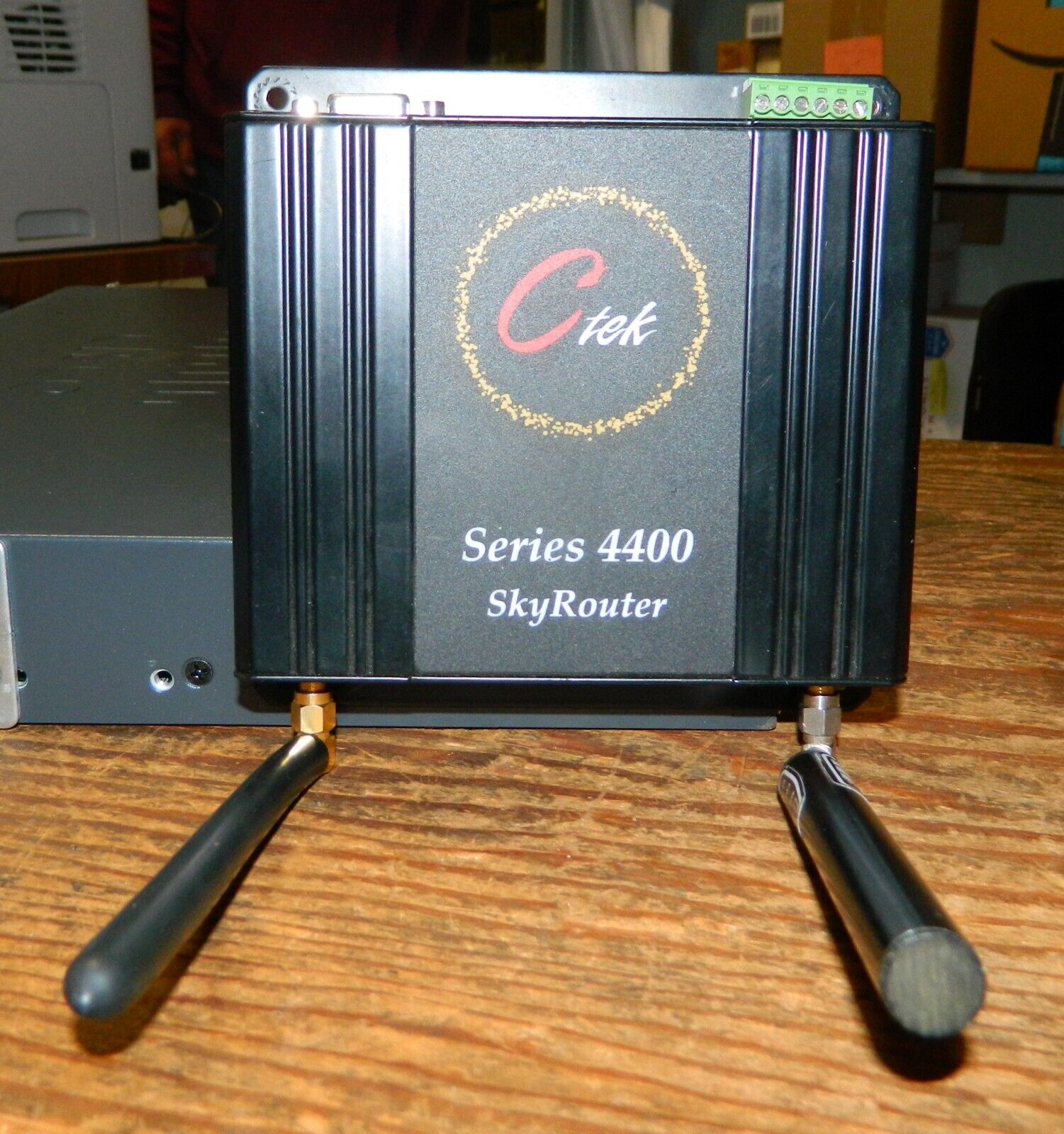 CTEK Z4400006 SKYROUTER / CELLULAR ROUTER SERIES 4400 Z4400 WITH GPS