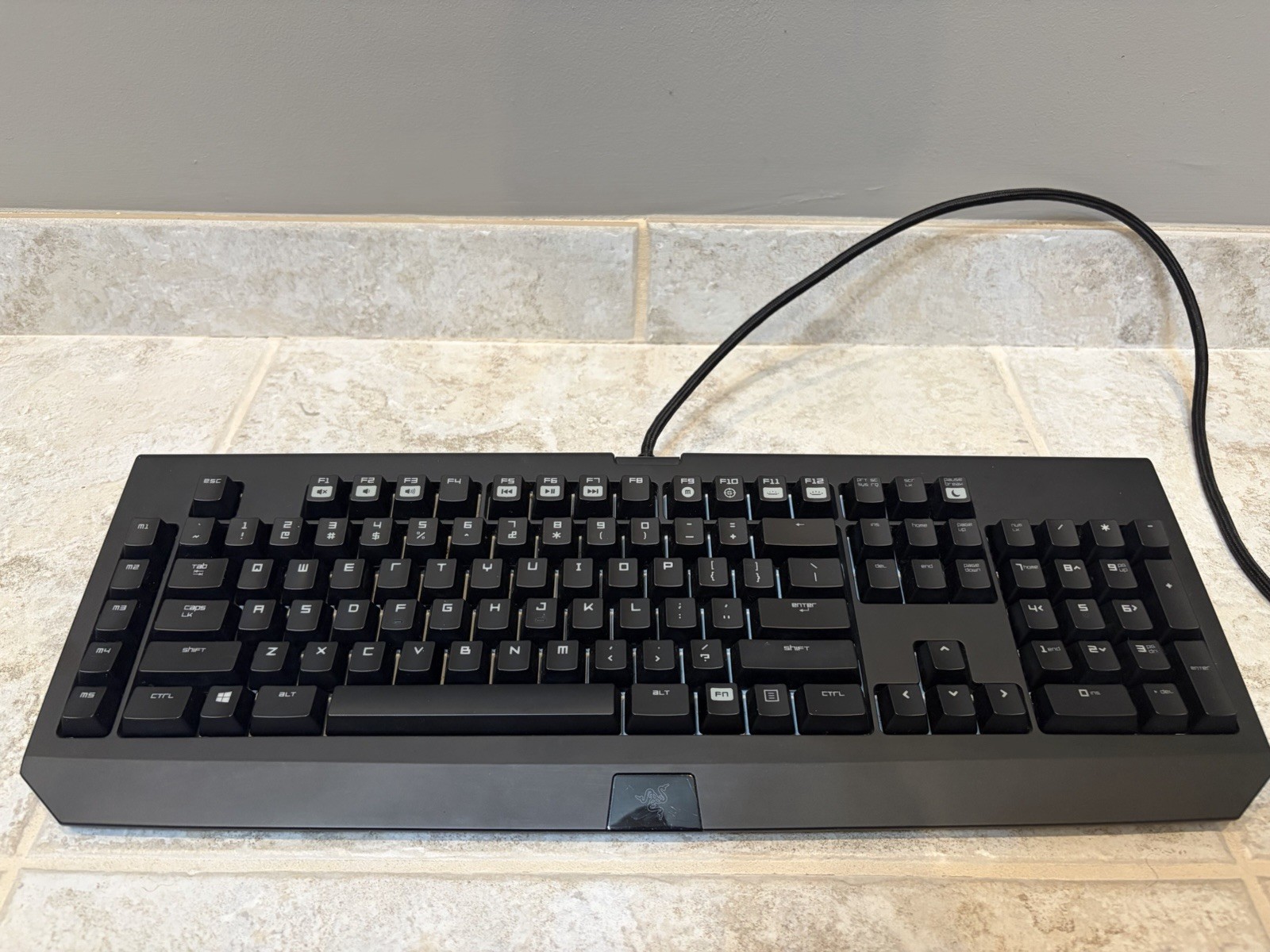 Razer BlackWidow Chroma RGB Mechanical Gaming Keyboard RZ03-0122 Green Switches
