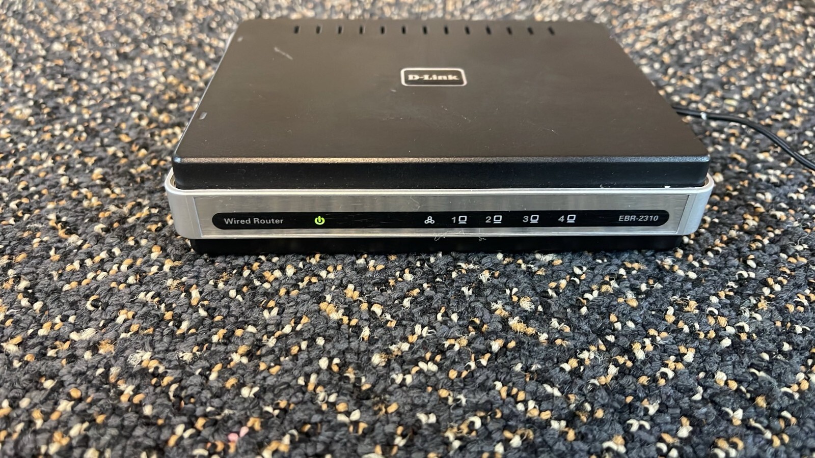 D-Link 4-Port 10/100 Wired Router for Home or Office..EBR-2310