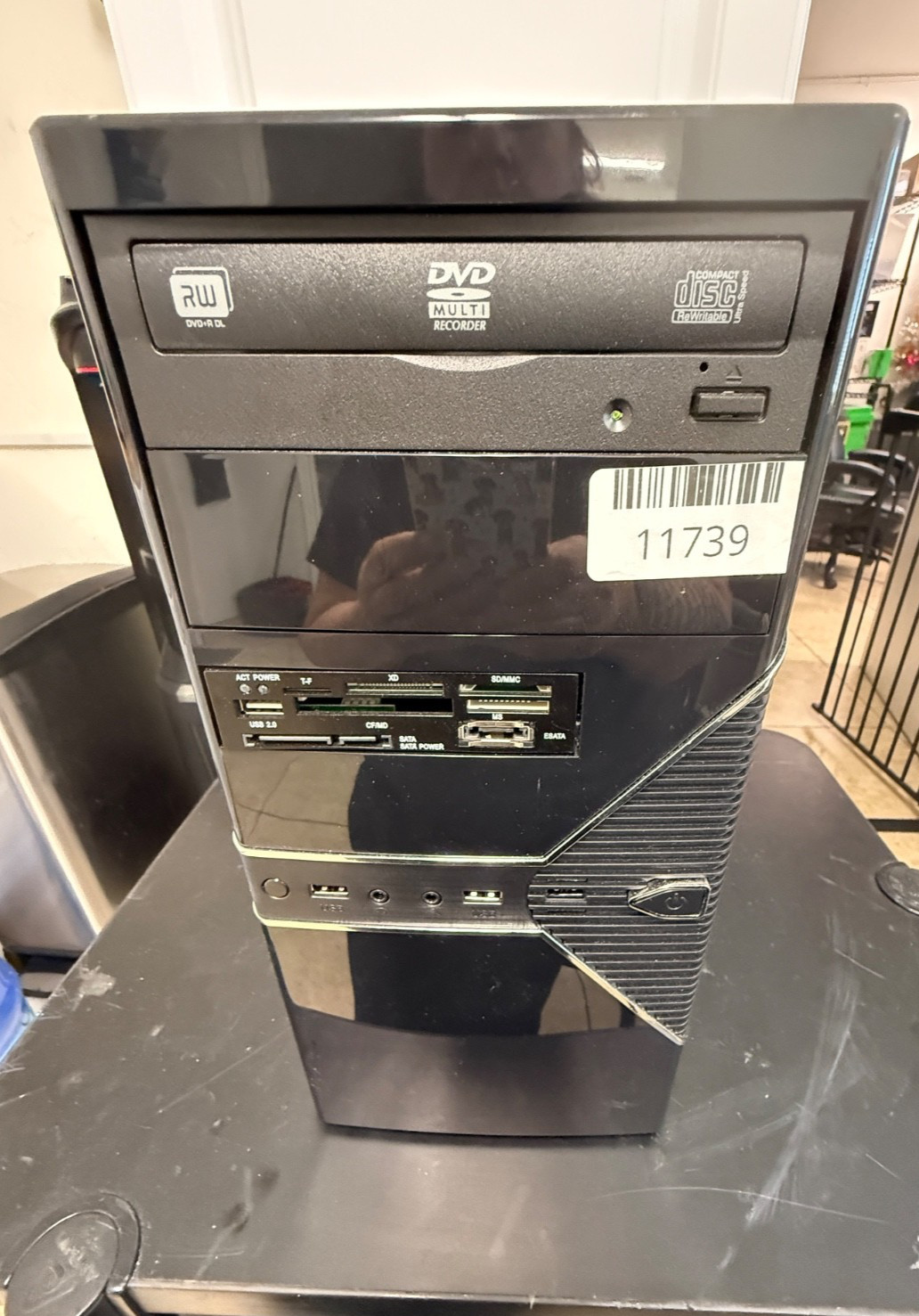 VINTAGE Custom Built Desktop-AMD A6-3500@2.10GHz 8GB RAM 80GB HDD NO OS-READ