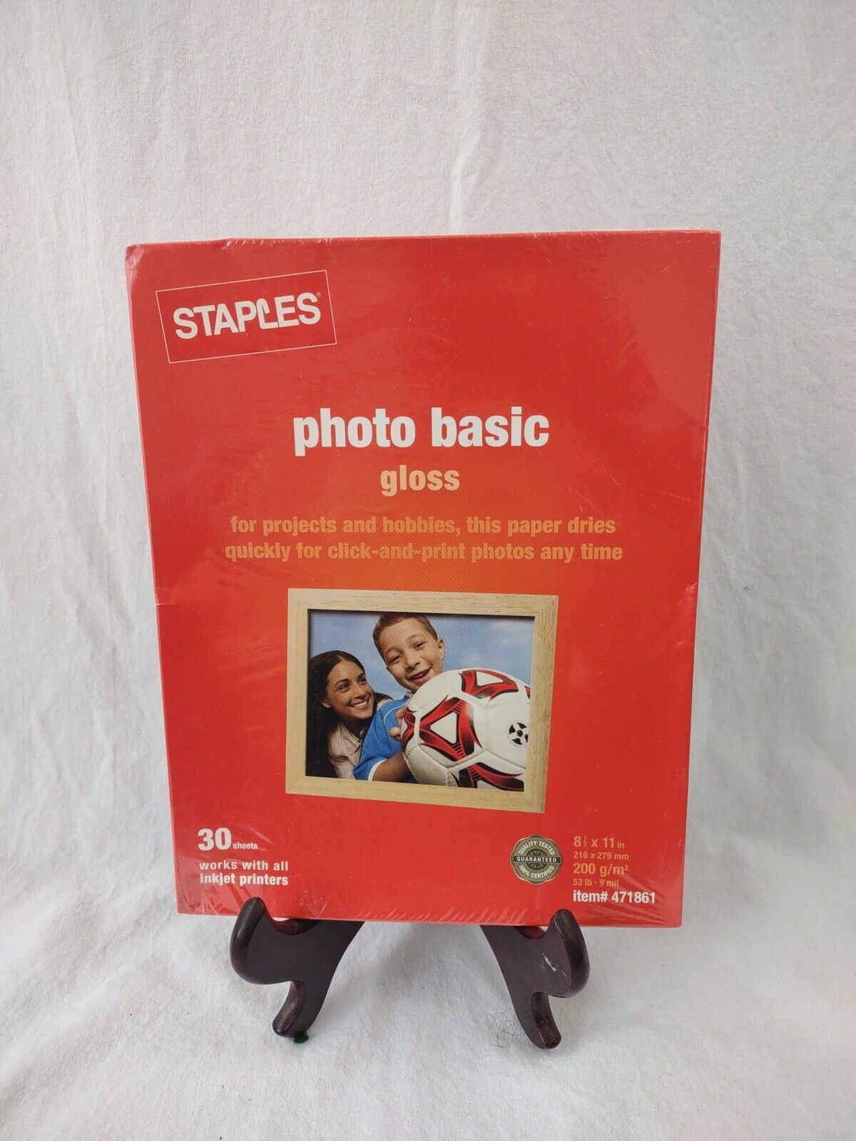 Staples Photo Basic GLOSS Paper 30 ct. 8.5 x 11 For Ink Jet Printer 471861  NEW 