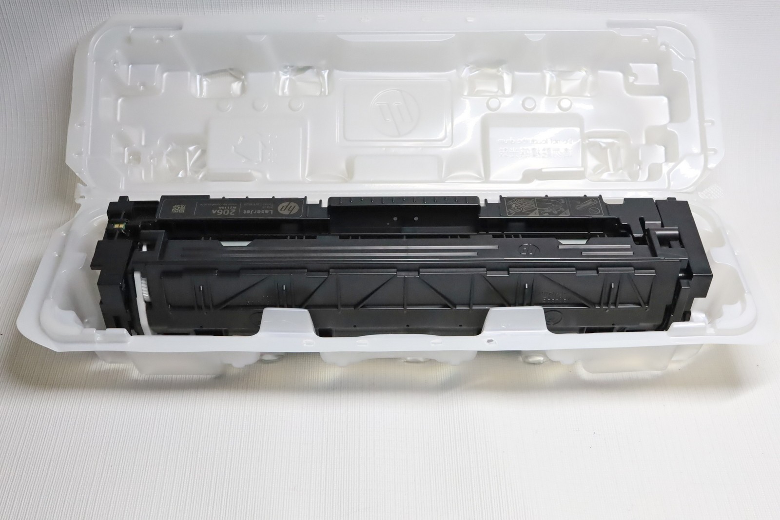 HP 206A Black Toner Cartridge Genuine (W2110A) New No Box
