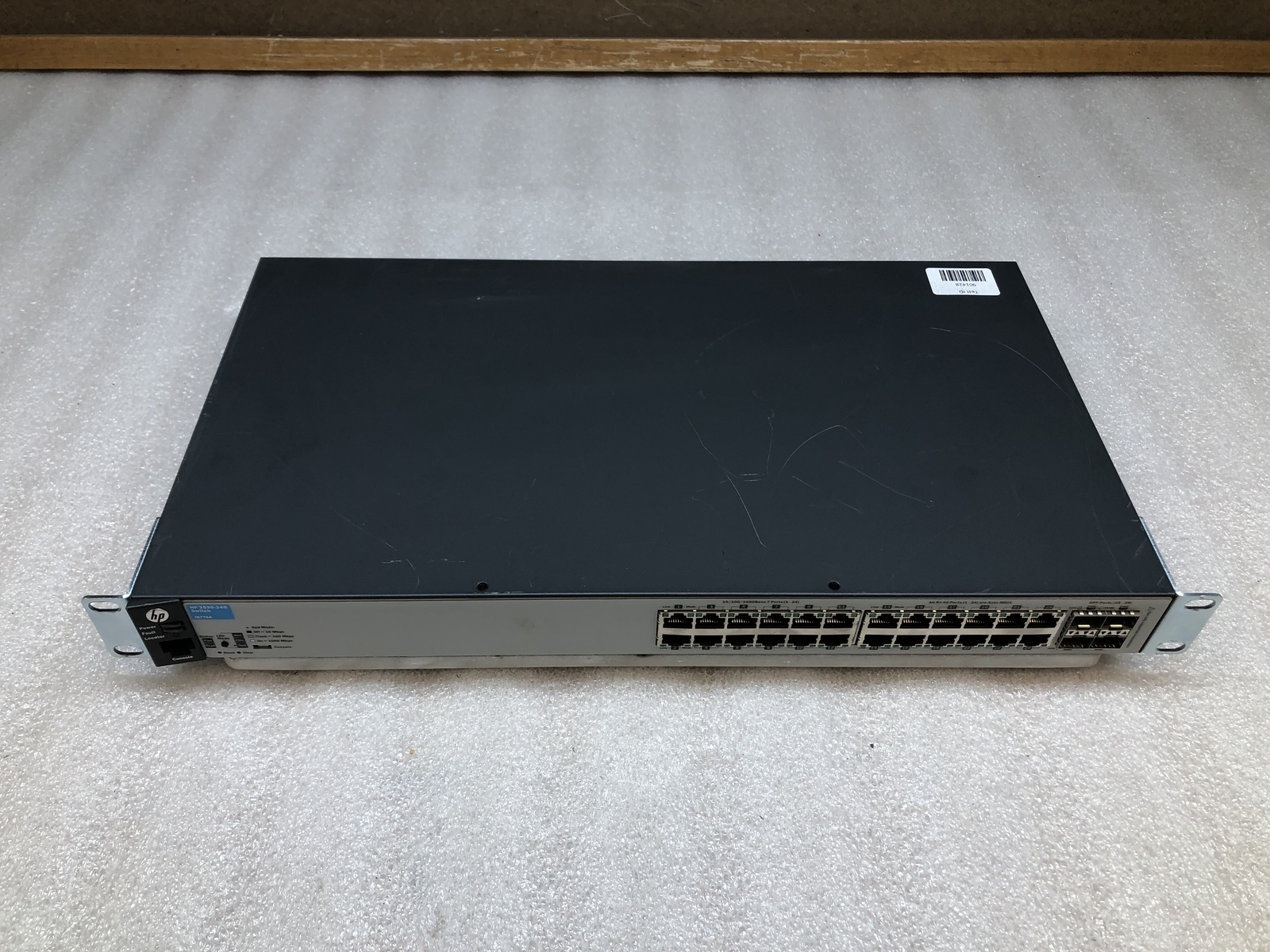 HP Enterprise 2530-24G J9776A 24-Port Gigabit Ethernet 4xSFP Network Switch