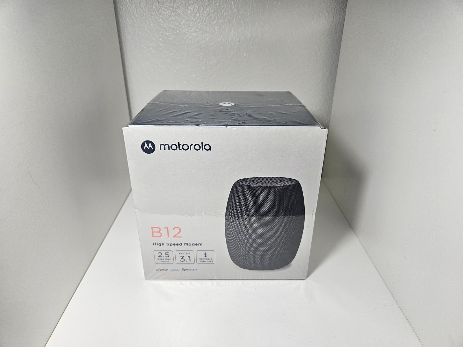 Brand NEW Motorola B12 DOCSIS 3.1 Cable Modem 2.5Gbps Port Xfinity Cox Spectrum