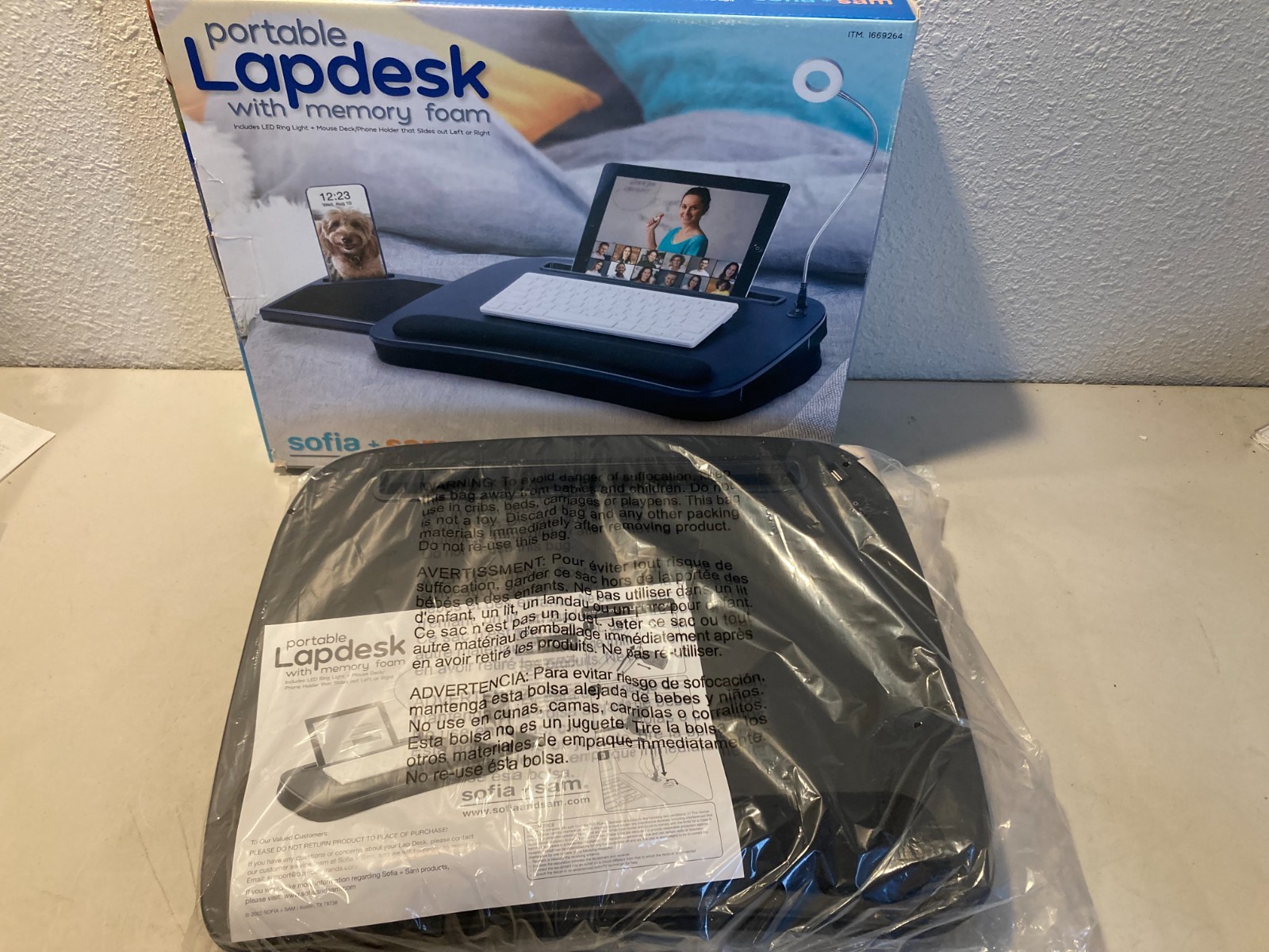 Sofia+Sam Portable Lap Desk with Memory Foam with USB Ring Light for 18" Laptop