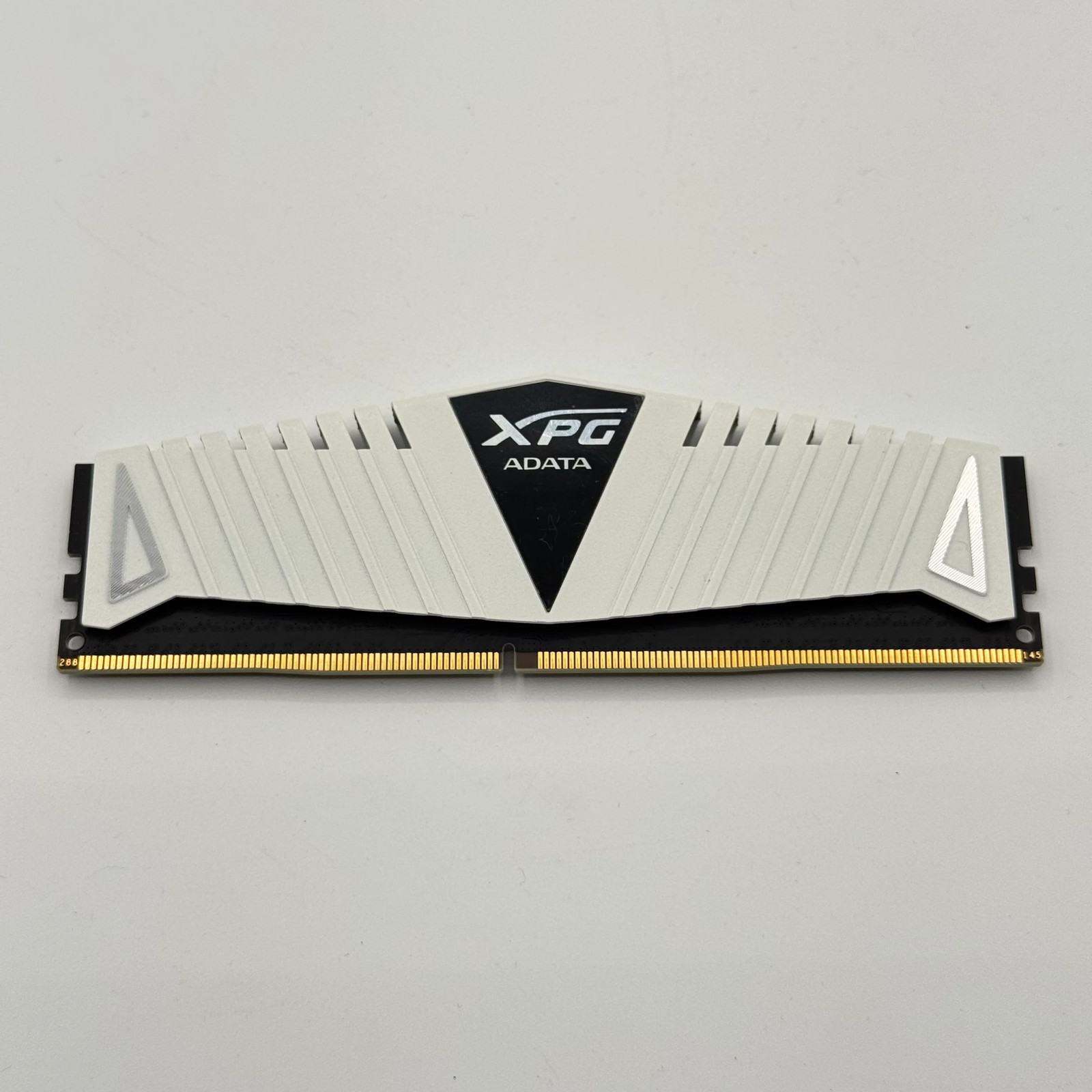 ADATA XPG 8GB (1x8GB) DDR4 3000MHz White