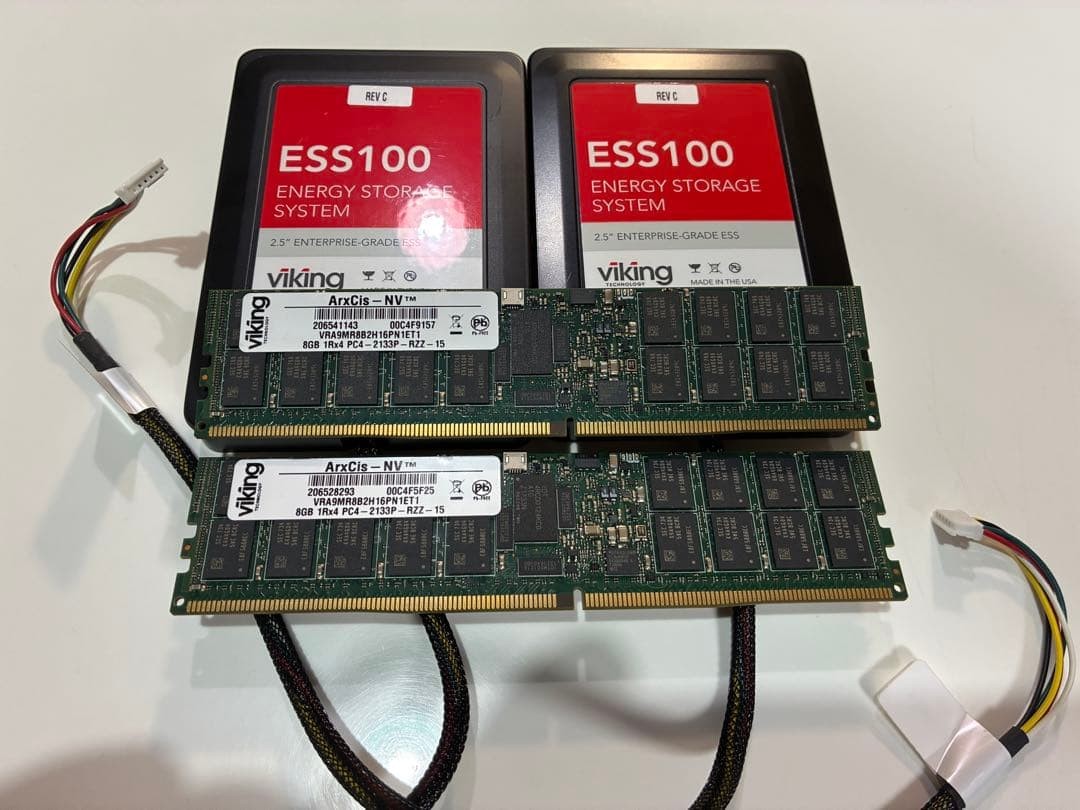 Viking 16GB DDR4 RAM 2x8GB + ESS100 Battery Set Used