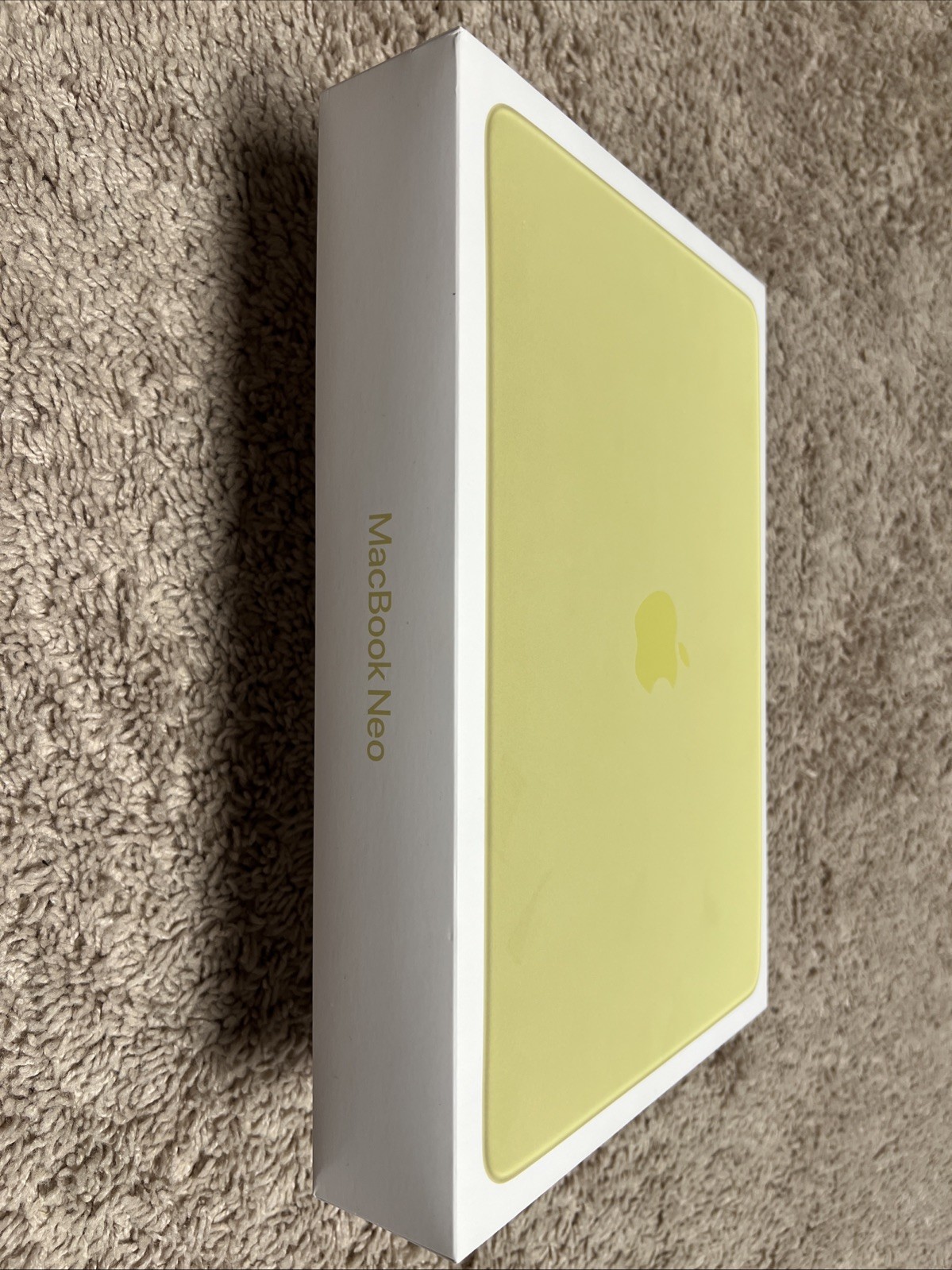 Sealed Mac Book Neo 13 512gb 8gb Ram Model A3404