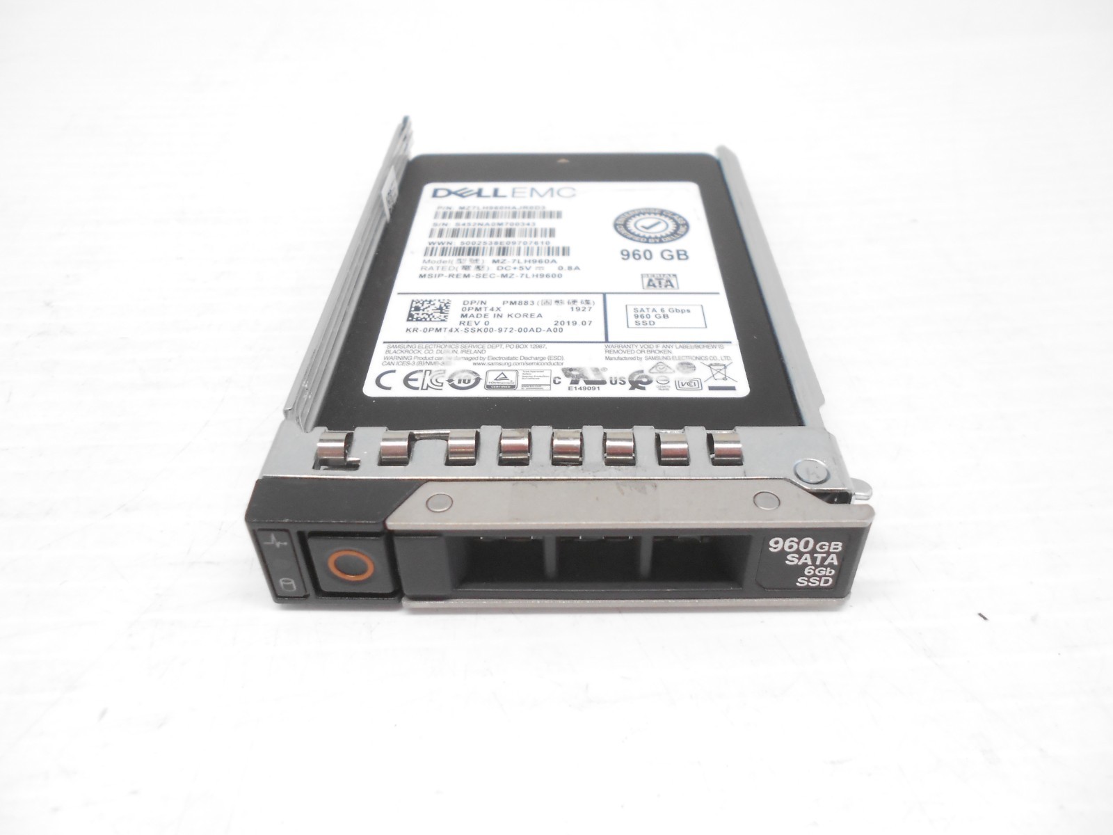 Dell PMT4X 960GB 2.5" 6G SATA SSD Server Hard Drive R440 R540 R640 R740 R740XD