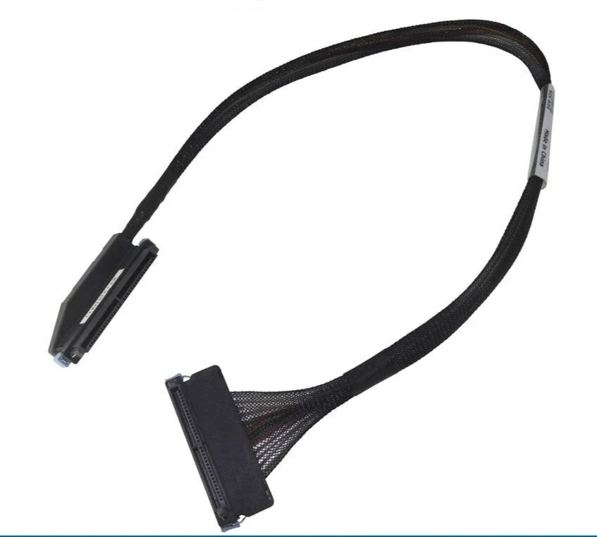 Genuine Dell PowerEdge T300 Perc 6 SAS Cable 45cm / 18in JW330 0JW330