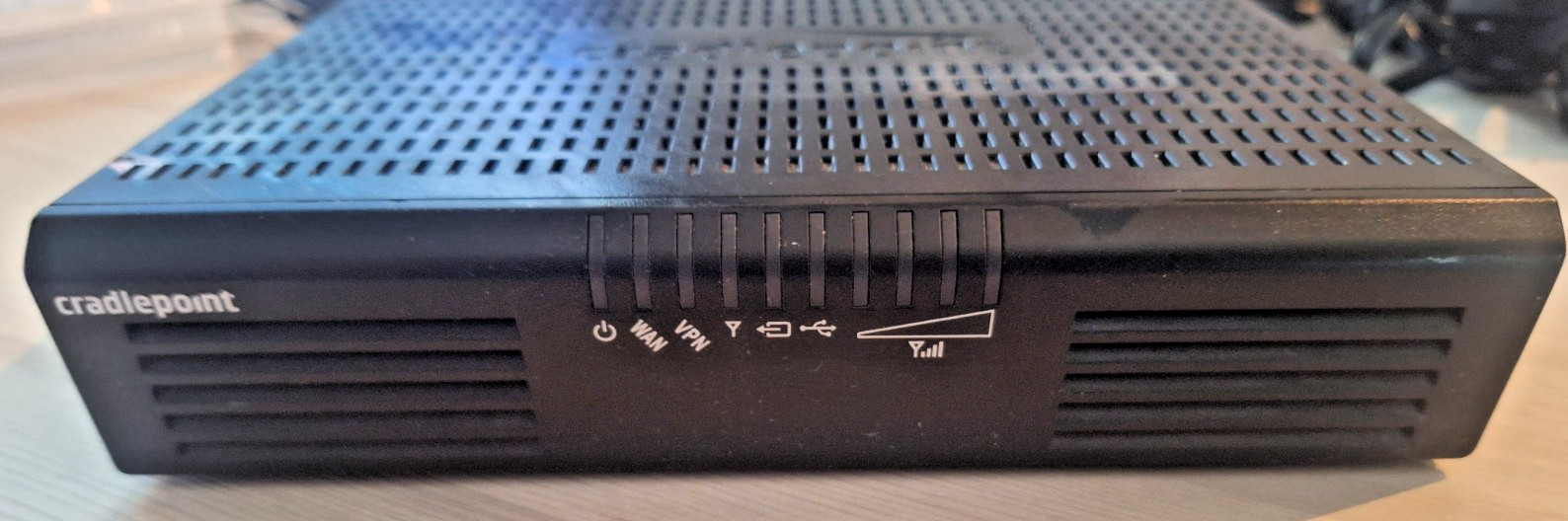 CradlePoint AER1650LP4 Ethernet Router with GPS and 2 x 4G LTE Antenna