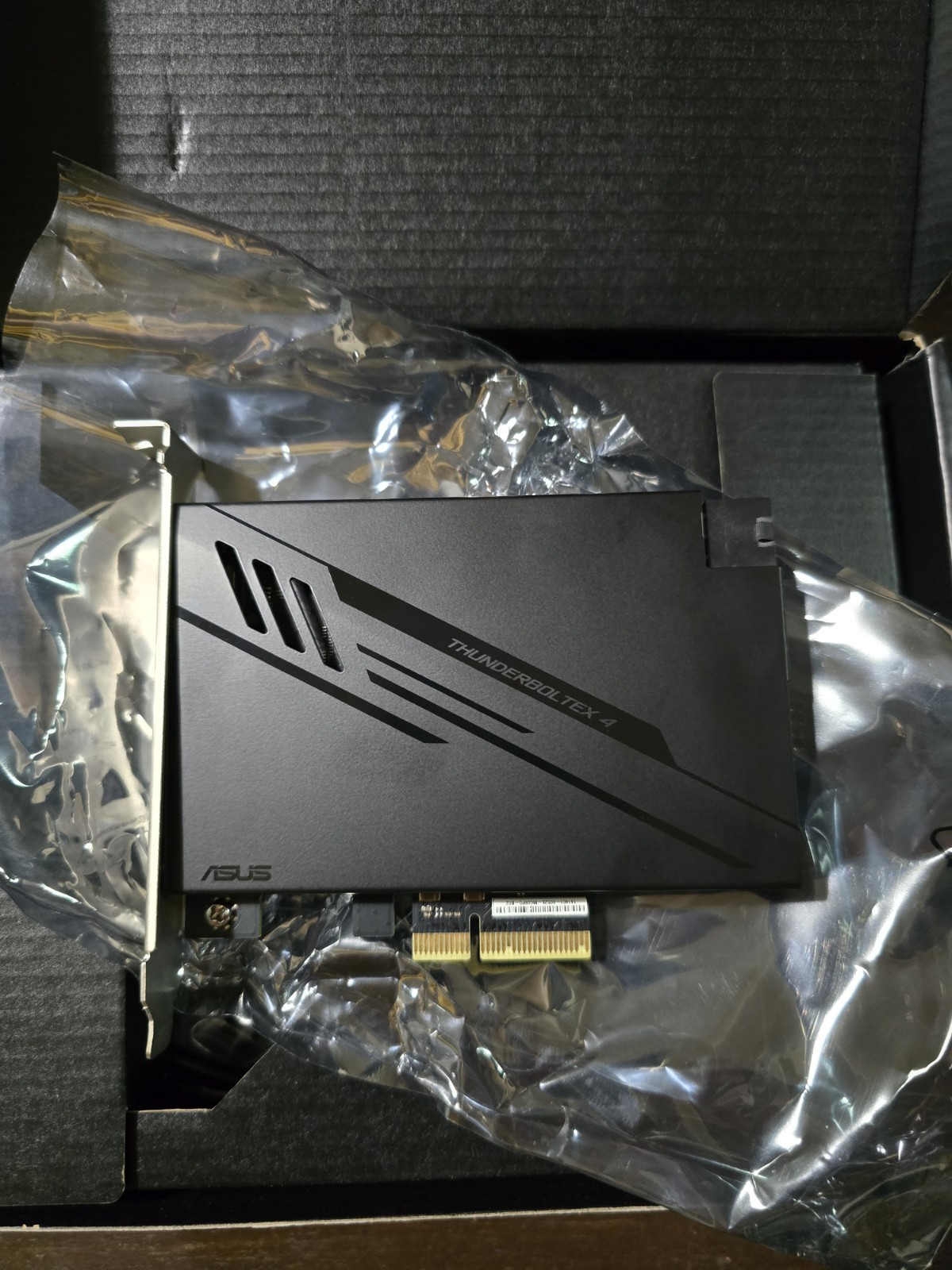 ASUS ThunderboltEX 4 PCIe Expansion Card Thunderbolt 4 USB4 Dual USB-C 40Gbps