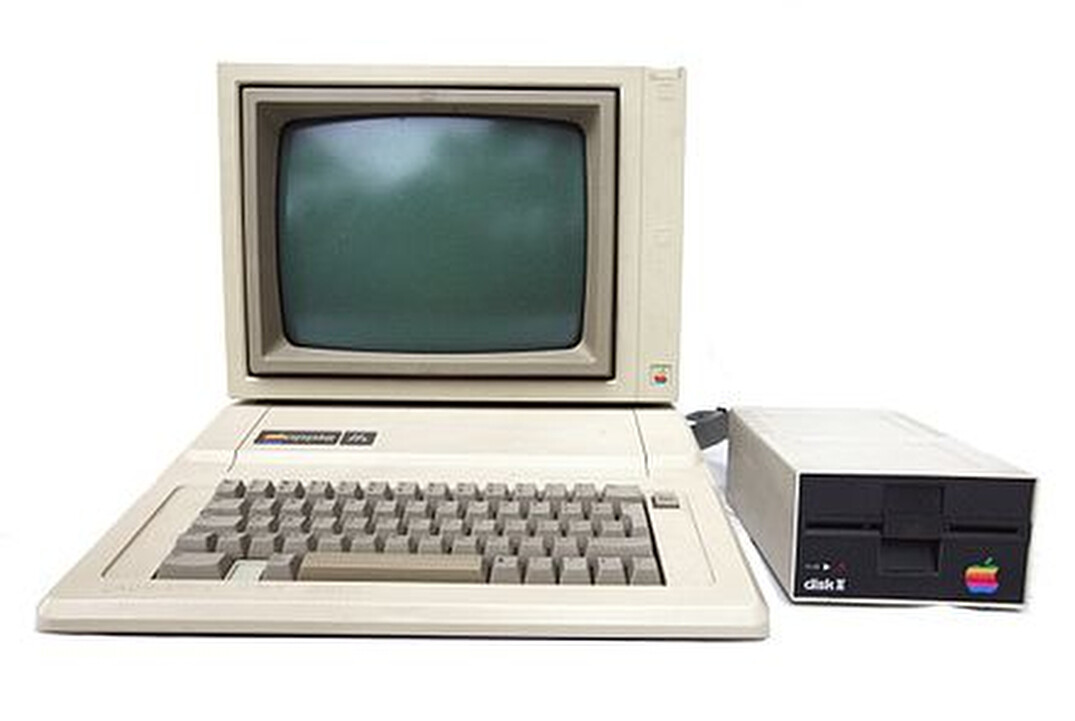 Vintage Apple IIE