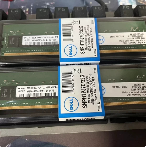 NEW Dell SNPHTPJ7C/32GB AB614353 DDR4 PC4-3200AA 2Rx8 RDIMM ECC Server Memory