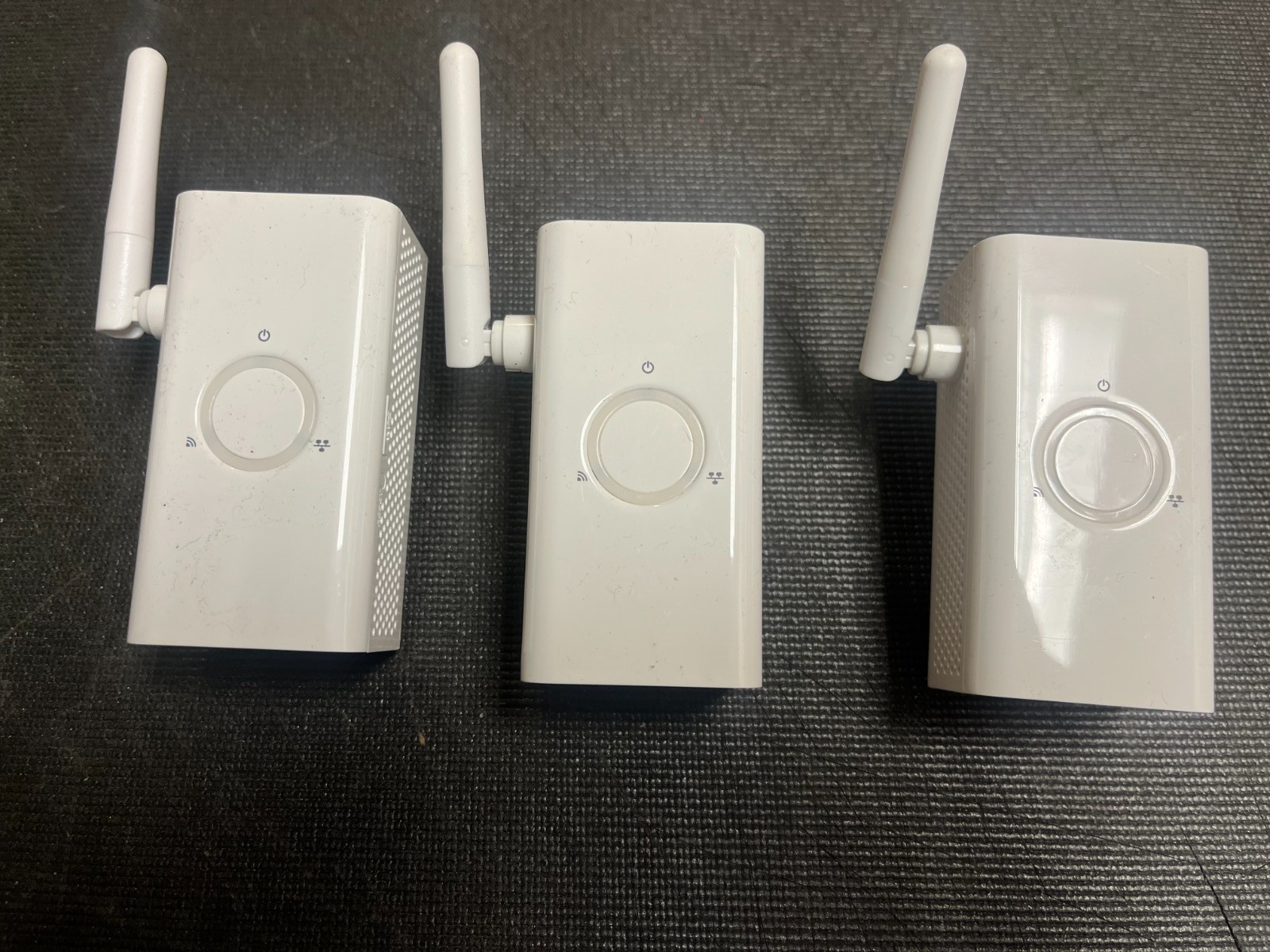 LG Innotek ETPFBTRP01 PoE WiFi Bridges Vivint White Lot of 3