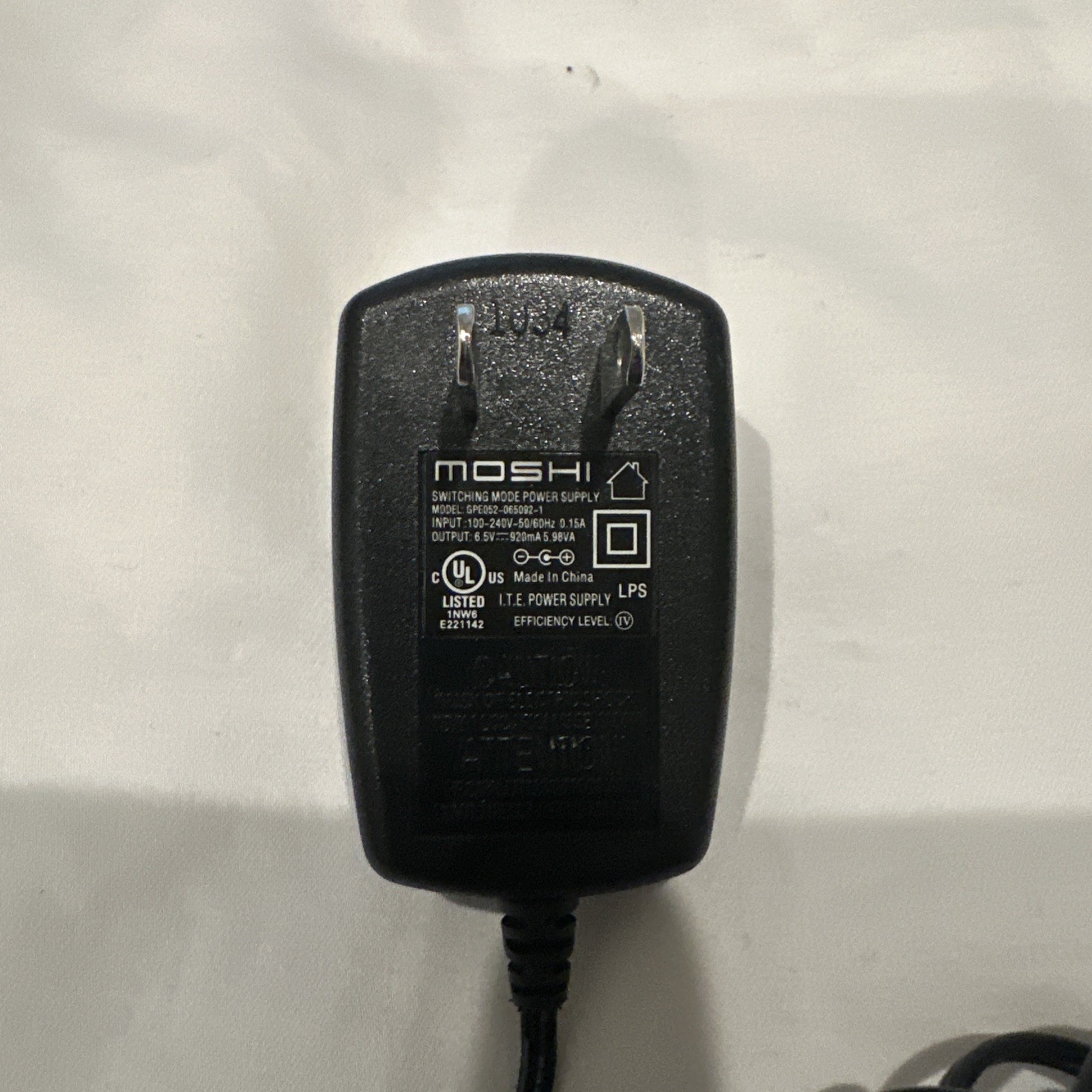 Moshi 6V 1A power adapter GPE052-0601000-A 5.5*2.5mm