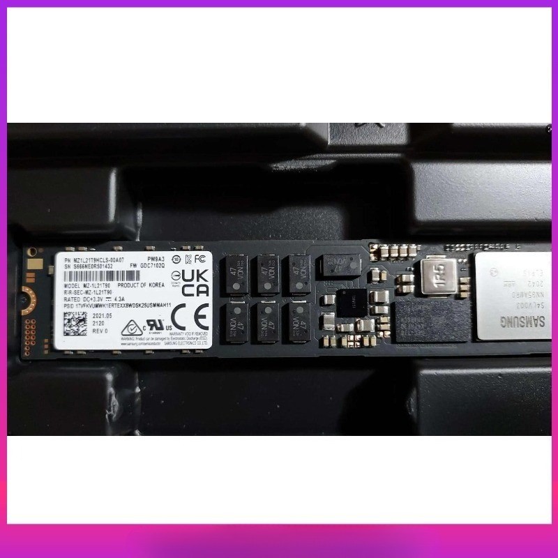 Samsung PM9A3 1.92TB M.2 SSD 22110 NVME PCIe 4.0 X4 MZ1L21T9HCLS-00A07