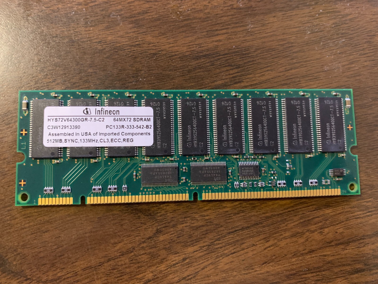 HYS72V64300GR-7.5-C2 64Mx72 SDRAM 512MB SYNC 133MHz CL3 ECC REG 