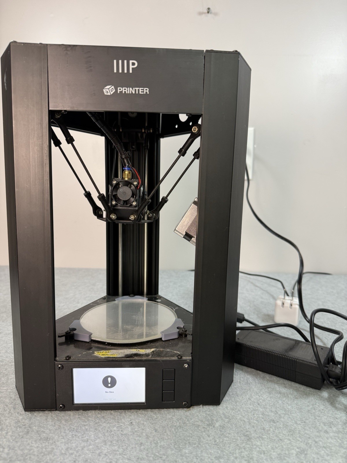 Monoprice MP Mini Delta 3D Printer, charger and card READ DESCRIPTION