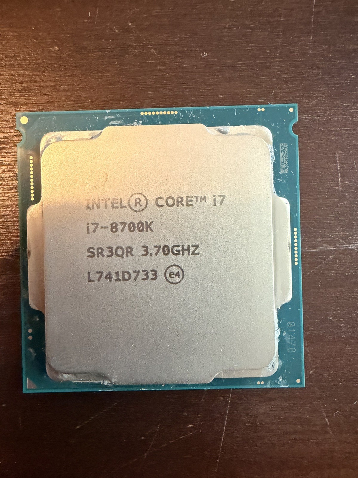 Intel Core i7-8700K Processor (3.7GHz, 6 Cores, LGA 1151) - SR3QR