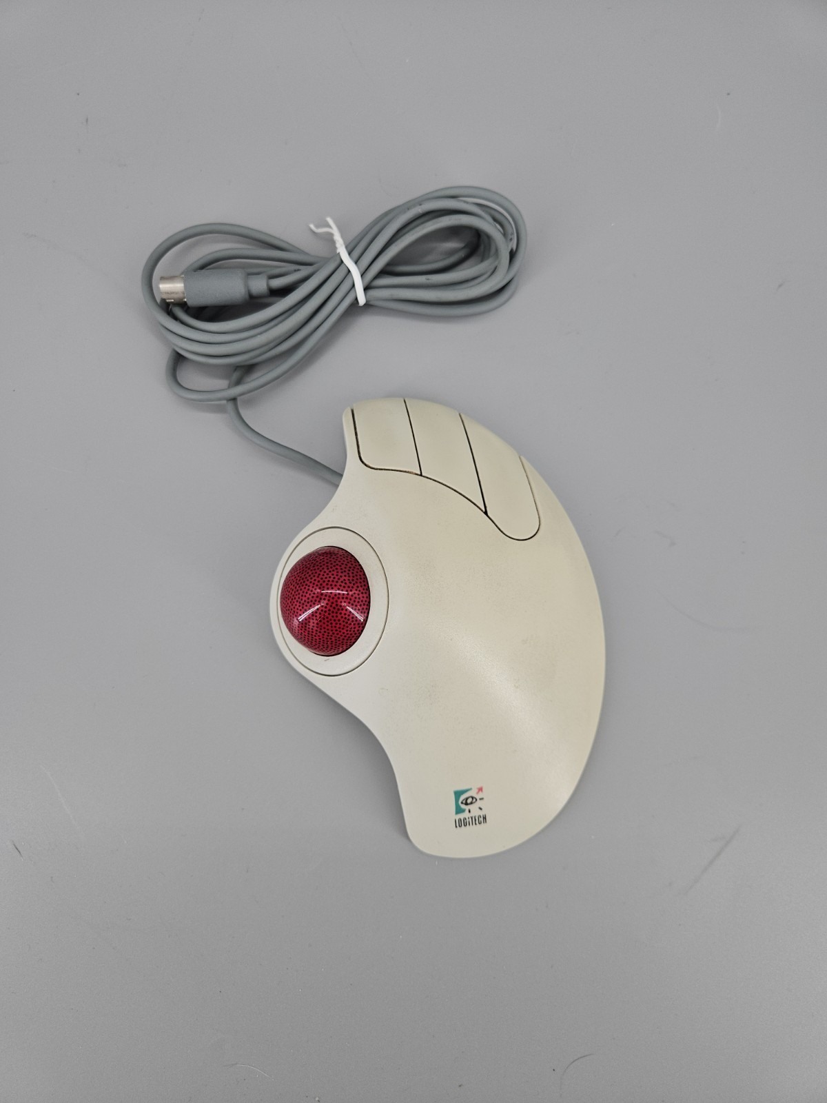 Logitech TrackMan Marble Trackball Ergonomic Wired Mouse T-CH11 PS/2 804122-00