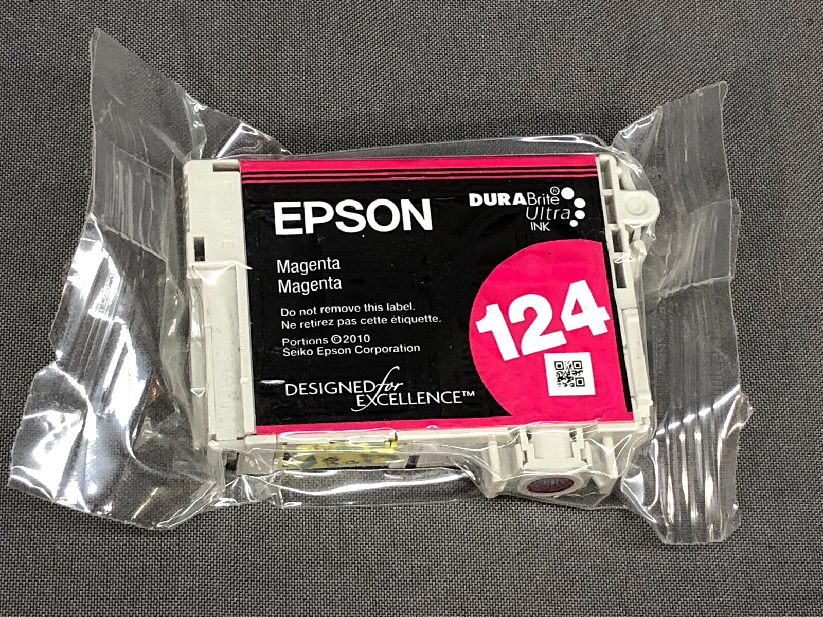 Genuine Epson 124 Magenta Ink Cartridge - Sealed Package - Never Opened