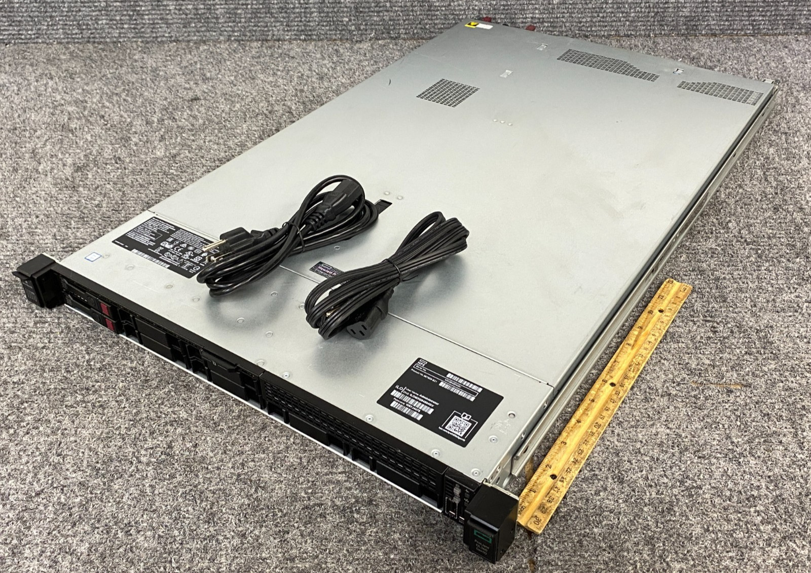 HPE ProLiant DL360 Gen10 (867959B21) Server w/ 2x Xeon Silver 4110 No RAM P408ia