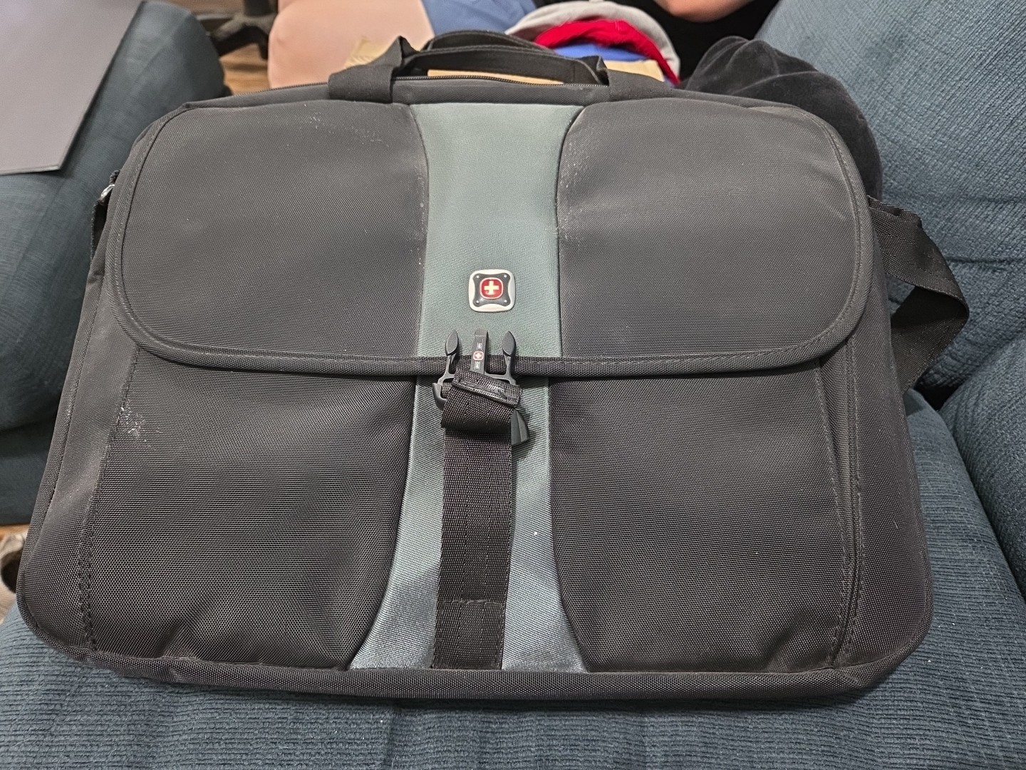 Swiss Gear by Wenger Black  Computer Laptop Briefcase Bag Carrying Case 17"